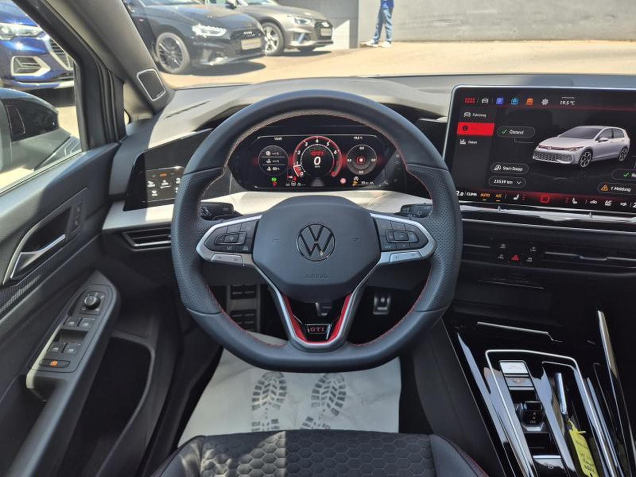 VW Golf GTI Clubsport (2025) - Photo 8