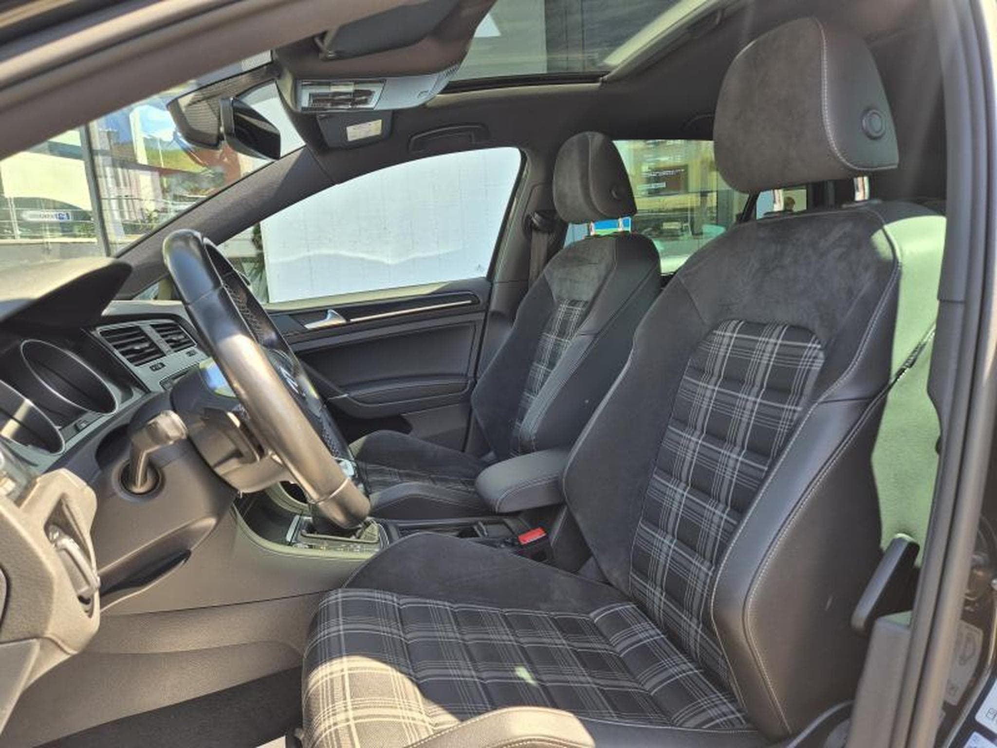 VW Golf GTD BlueMotion Technology DSG (2016) - Photo 8