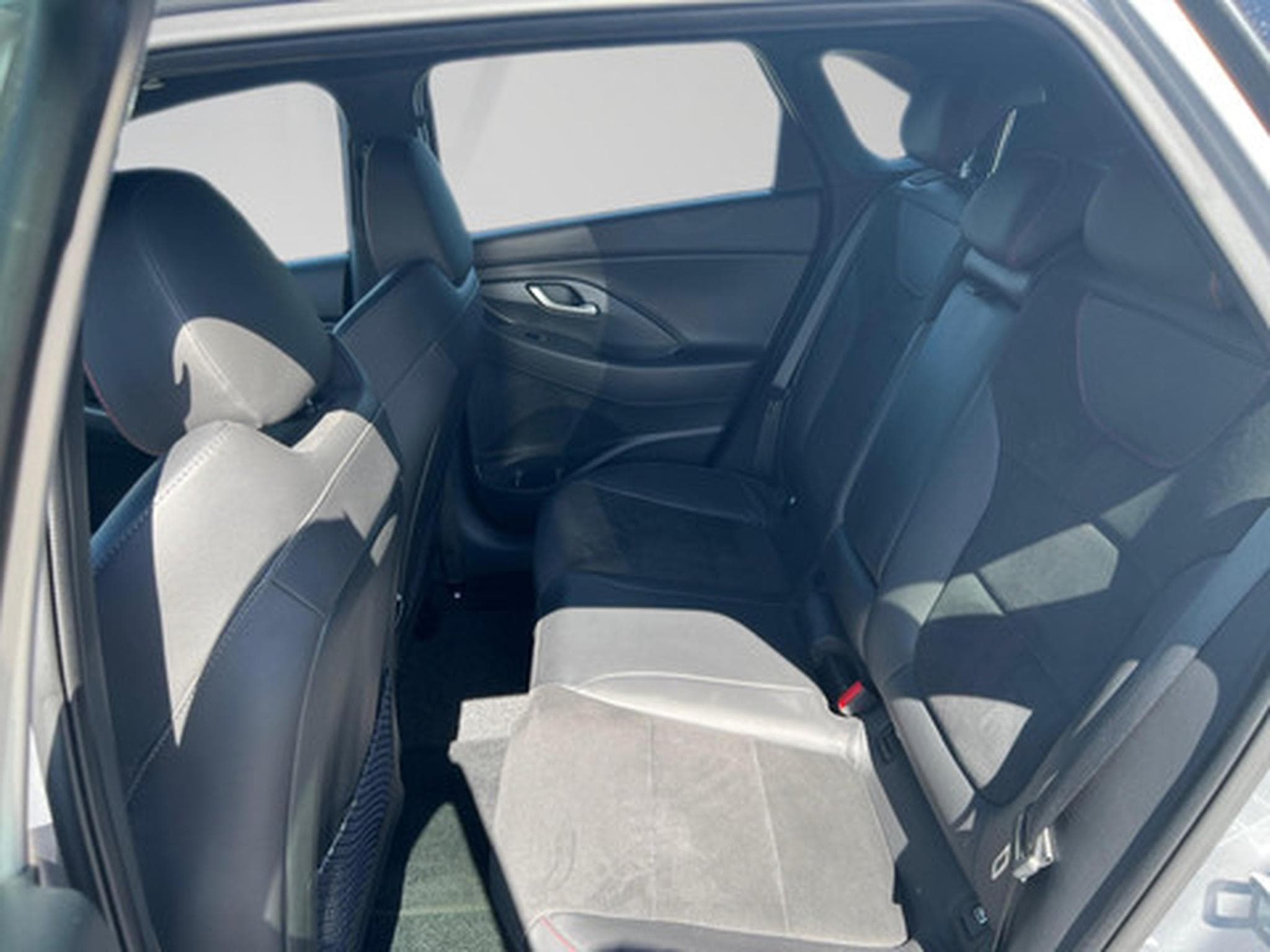 Hyundai i30 5D 1.5 T-GDi 118kW Sky N-Line DCT (2022) - Photo 6