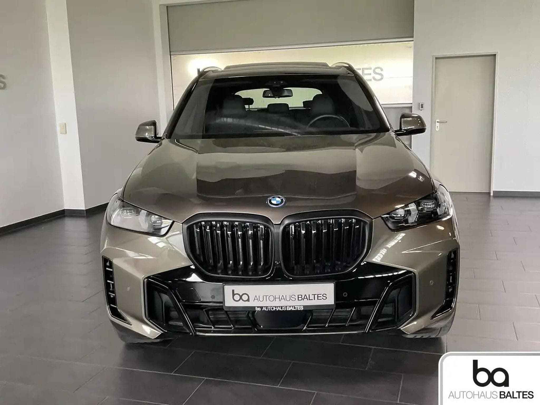 BMW X5 (2025) - Photo 2