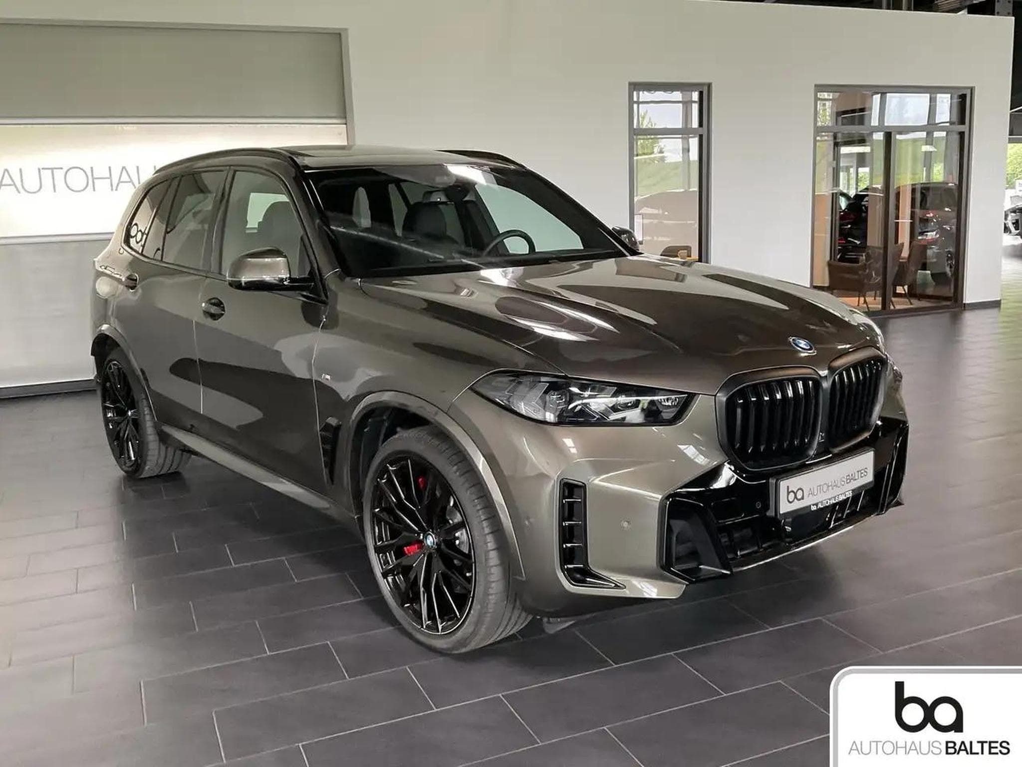 BMW X5 (2025) - Photo 5