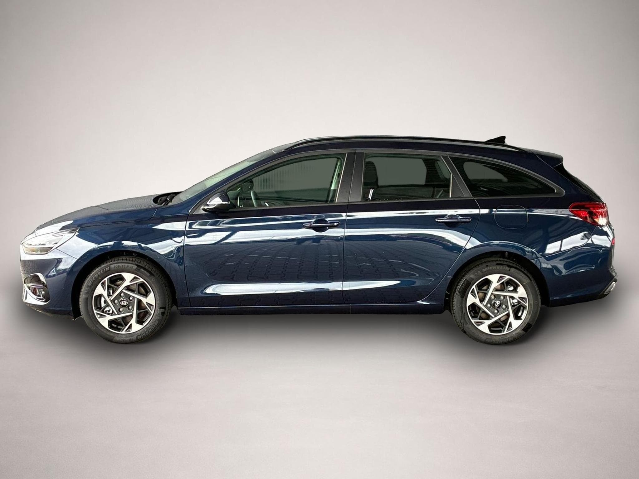 Hyundai i30 (2025) - Photo 2
