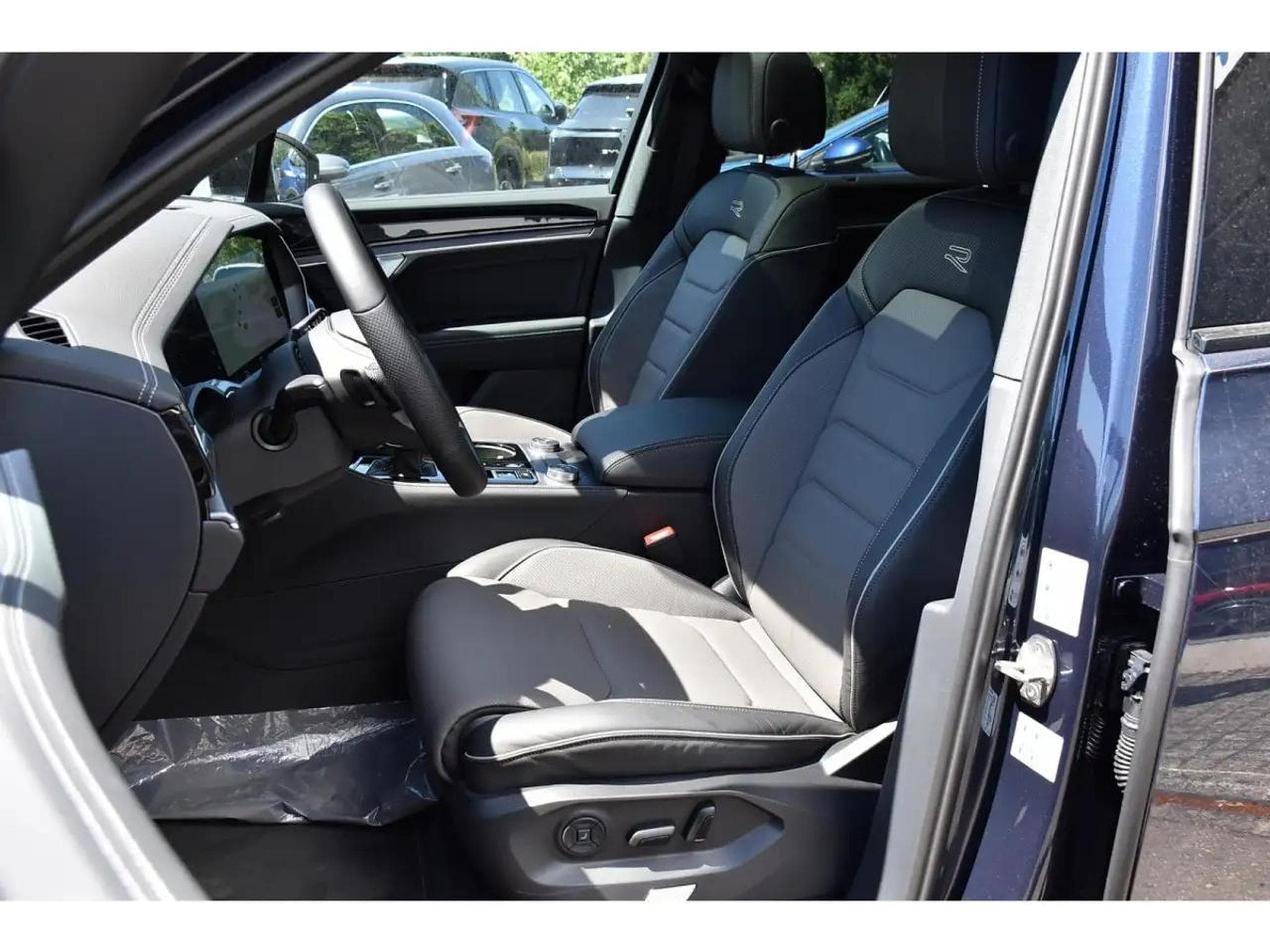VW Touareg (2026) - Photo 6