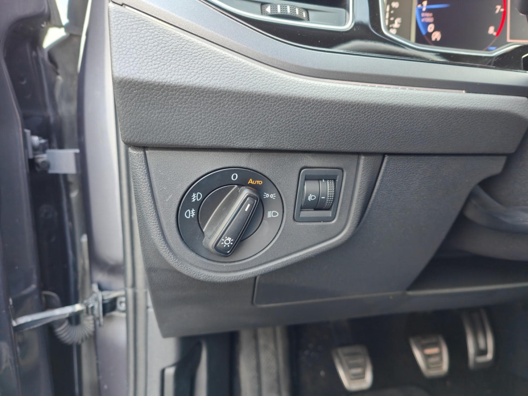 VW Taigo 1.0 TSI R-LINE CARPLAY GPS CAMERA BLUETOOTH (2022) - Photo 20