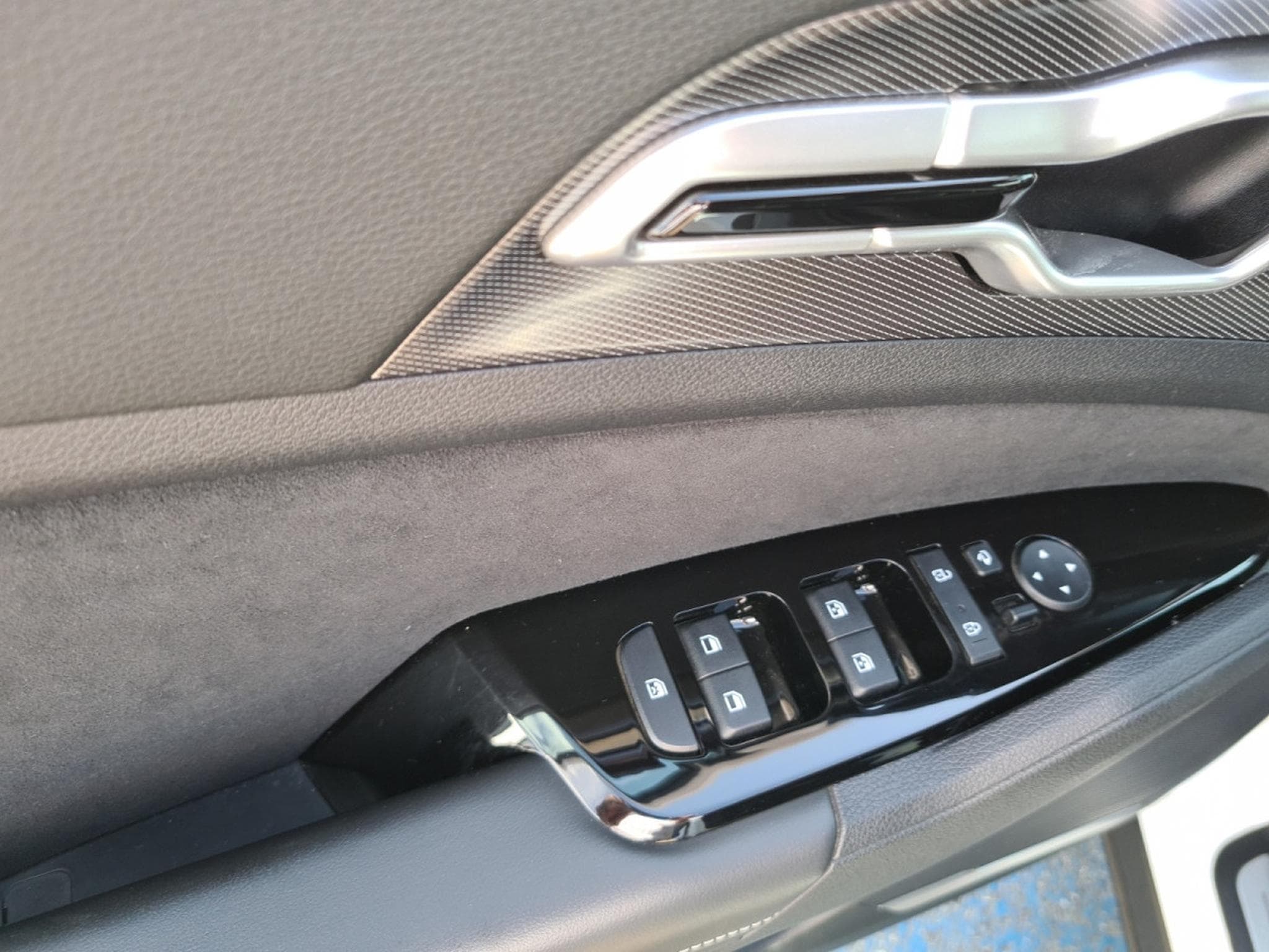 Kia Sportage GT Line HEV (2022) - Photo 11