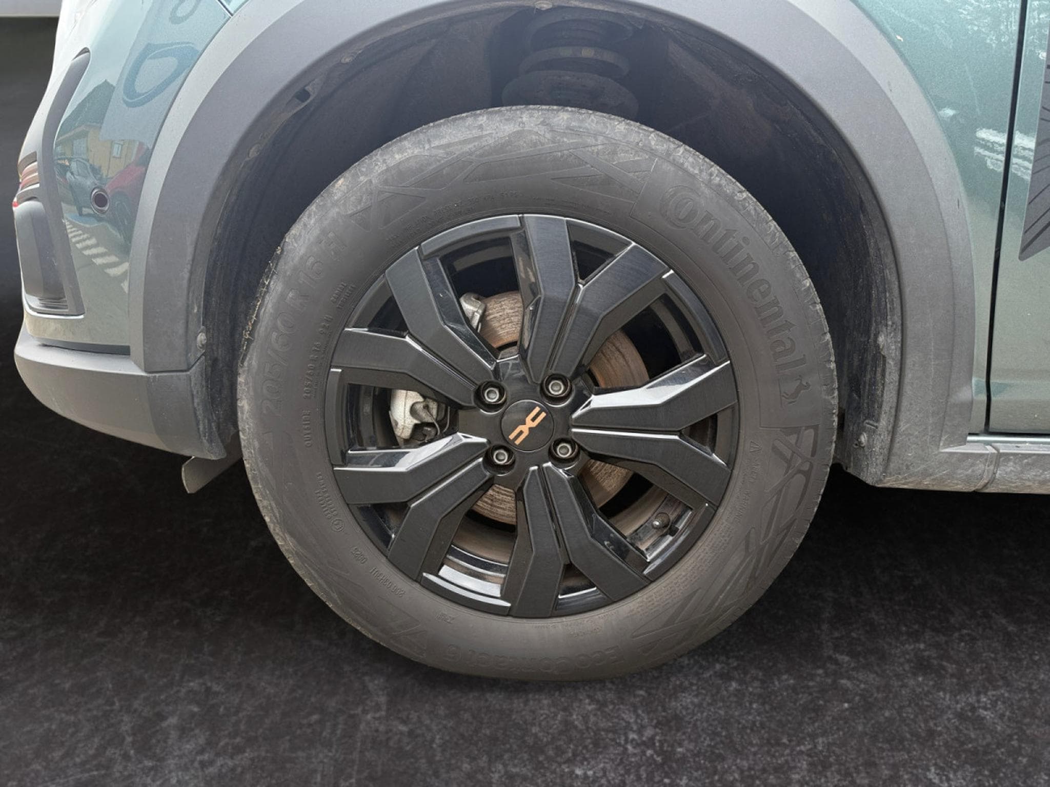 Dacia Jogger 1.6 Hybrid Extreme 7pl - NBI (2025) - Photo 7