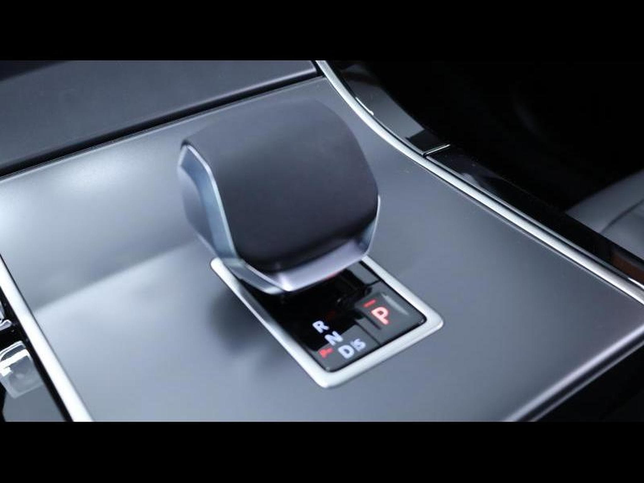 Land-Rover Range Rover Evoque P160 S FWD (2026) - Photo 19