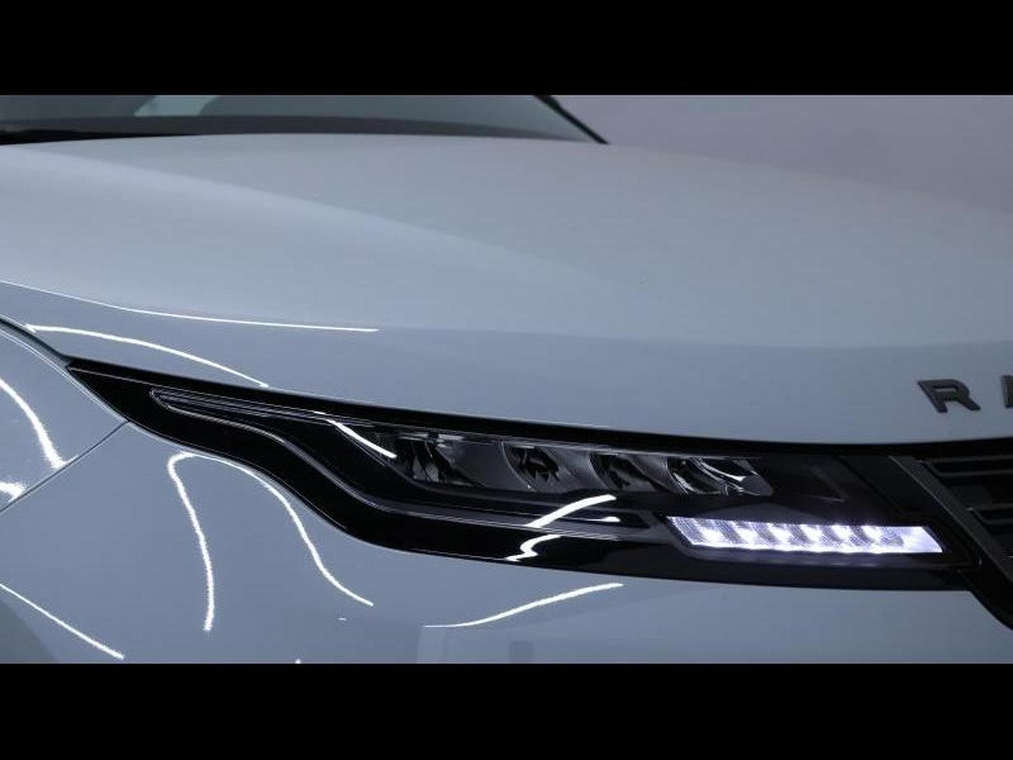 Land-Rover Range Rover Evoque P160 S FWD (2026) - Photo 8