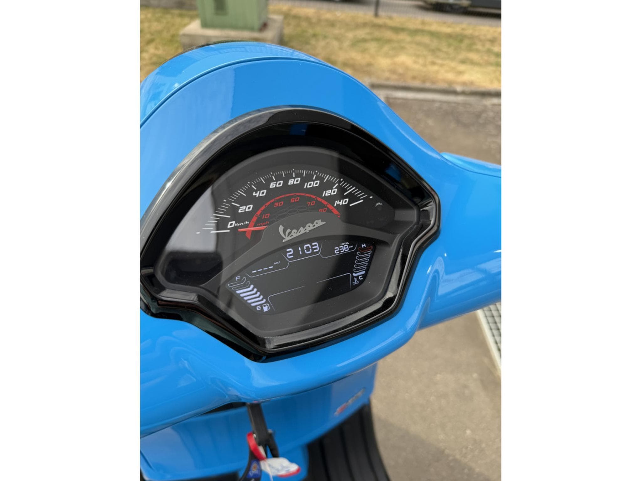 Vespa GTS Super Sport 310 (2026) - Photo 7