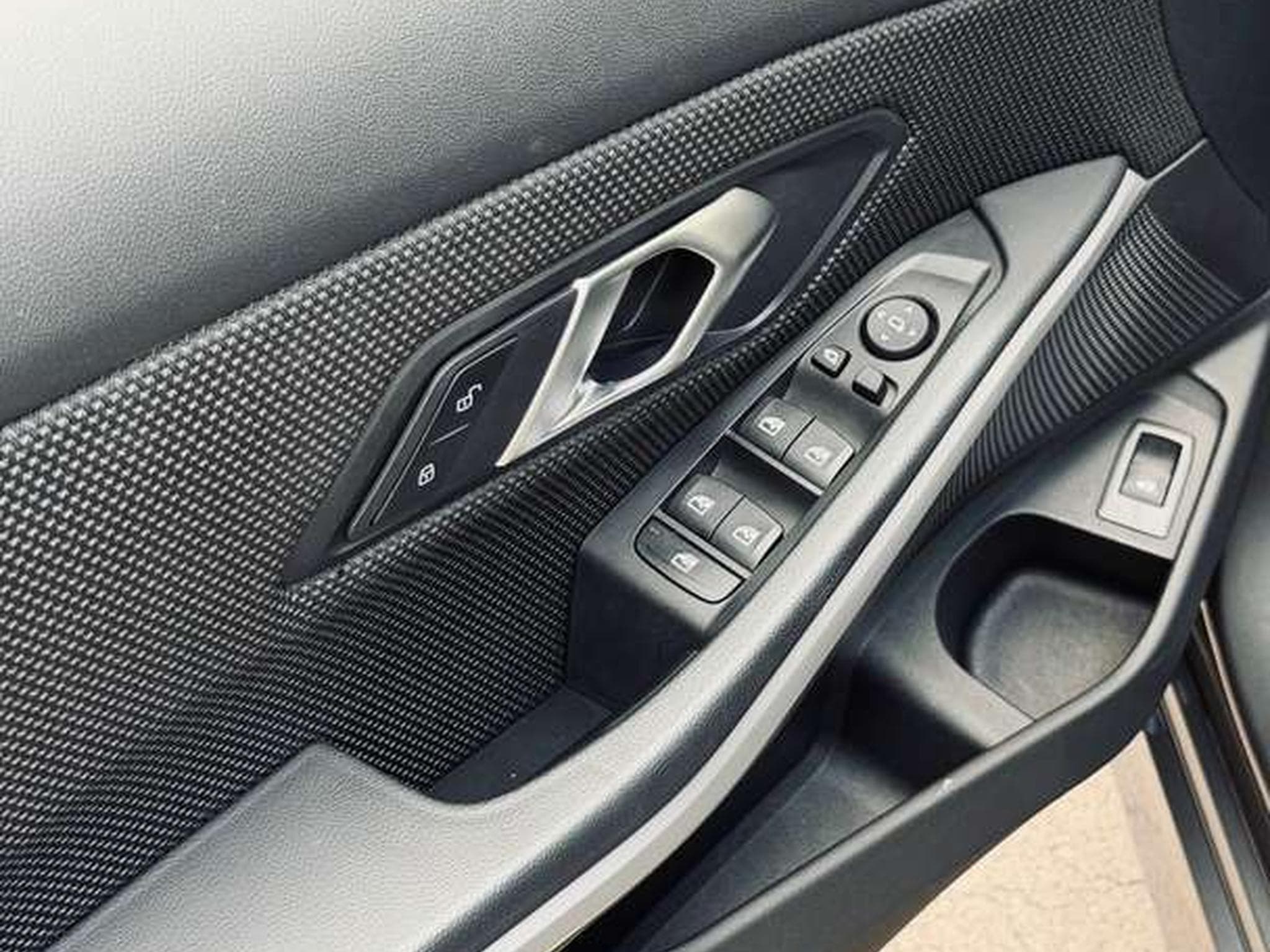 BMW 318 Touring 318 dA Auto.// 12 Mois De Garantie ✅✅✅ (2022) - Photo 12