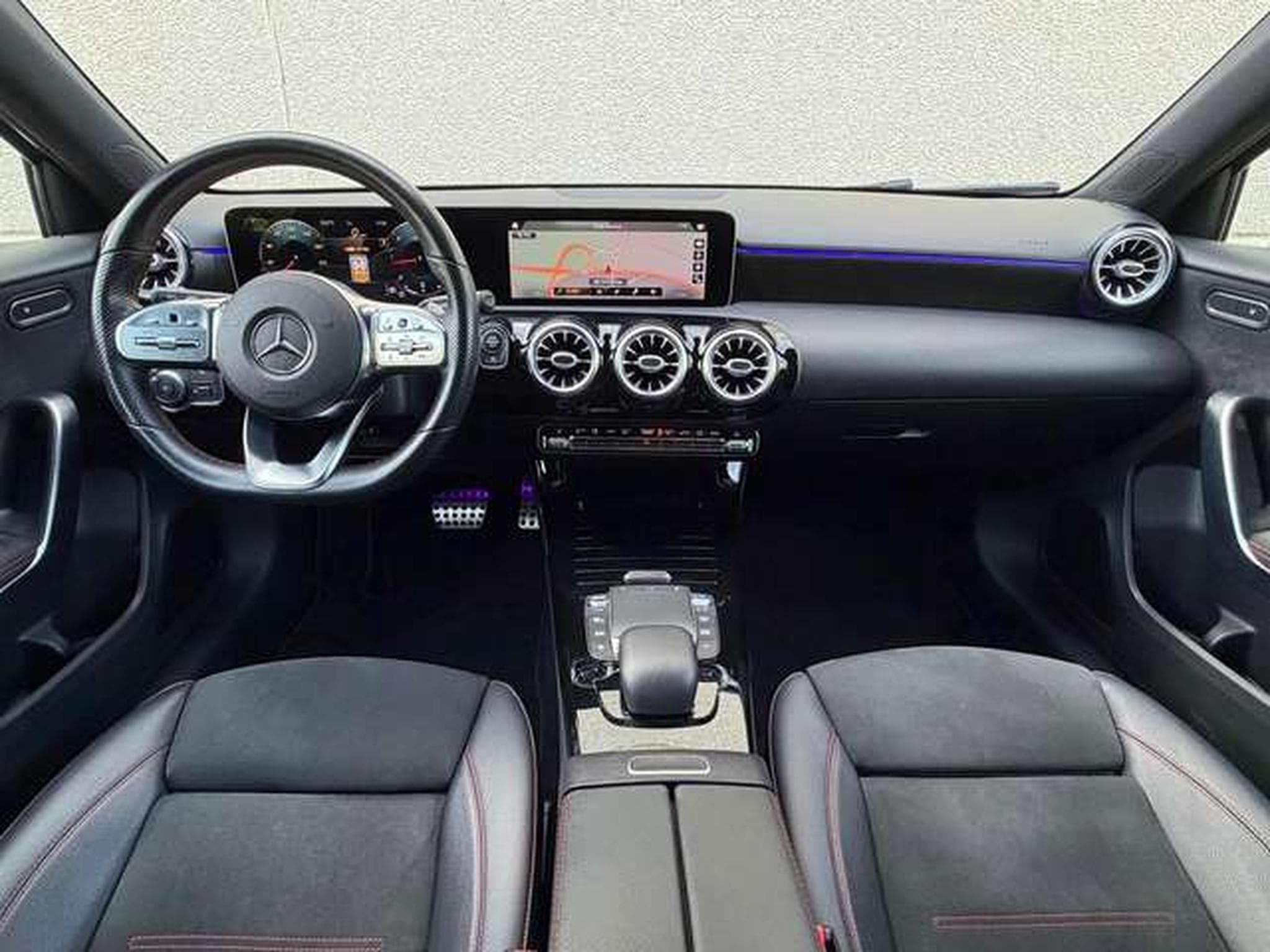 Mercedes A 220 A 220D Pack Amg // 12 Mois De Garantie ✅✅✅ (2020) - Photo 9