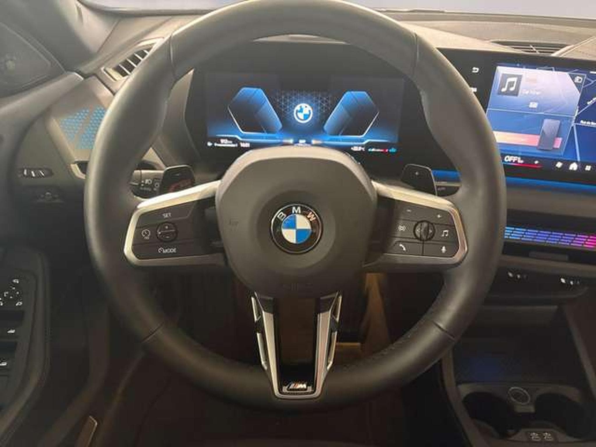 BMW 220 d Head-Up HK HiFi DAB LED RFK (2025) - Photo 11