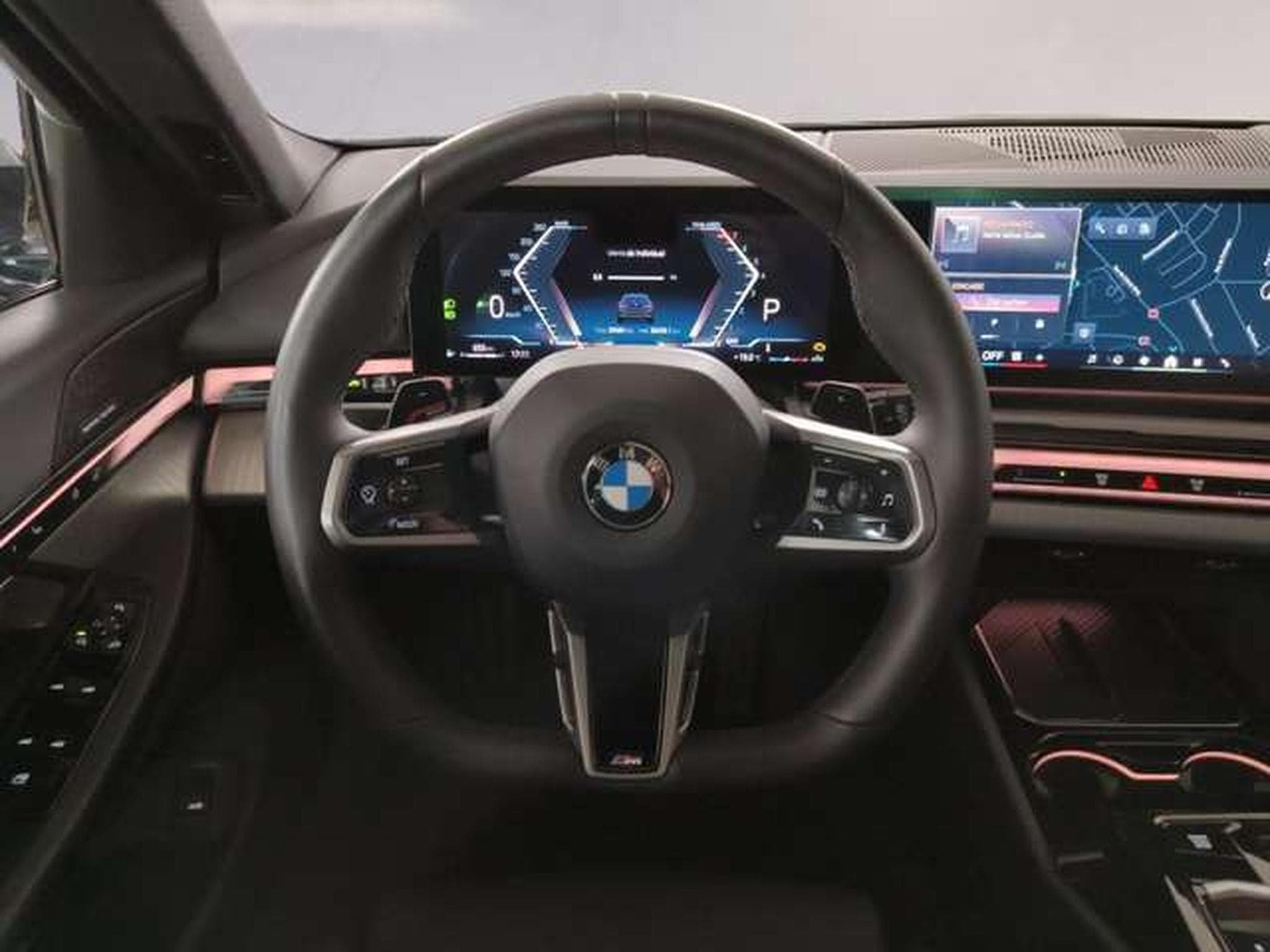 BMW 520 i HK HiFi DAB LED Pano.Dach (2025) - Photo 10