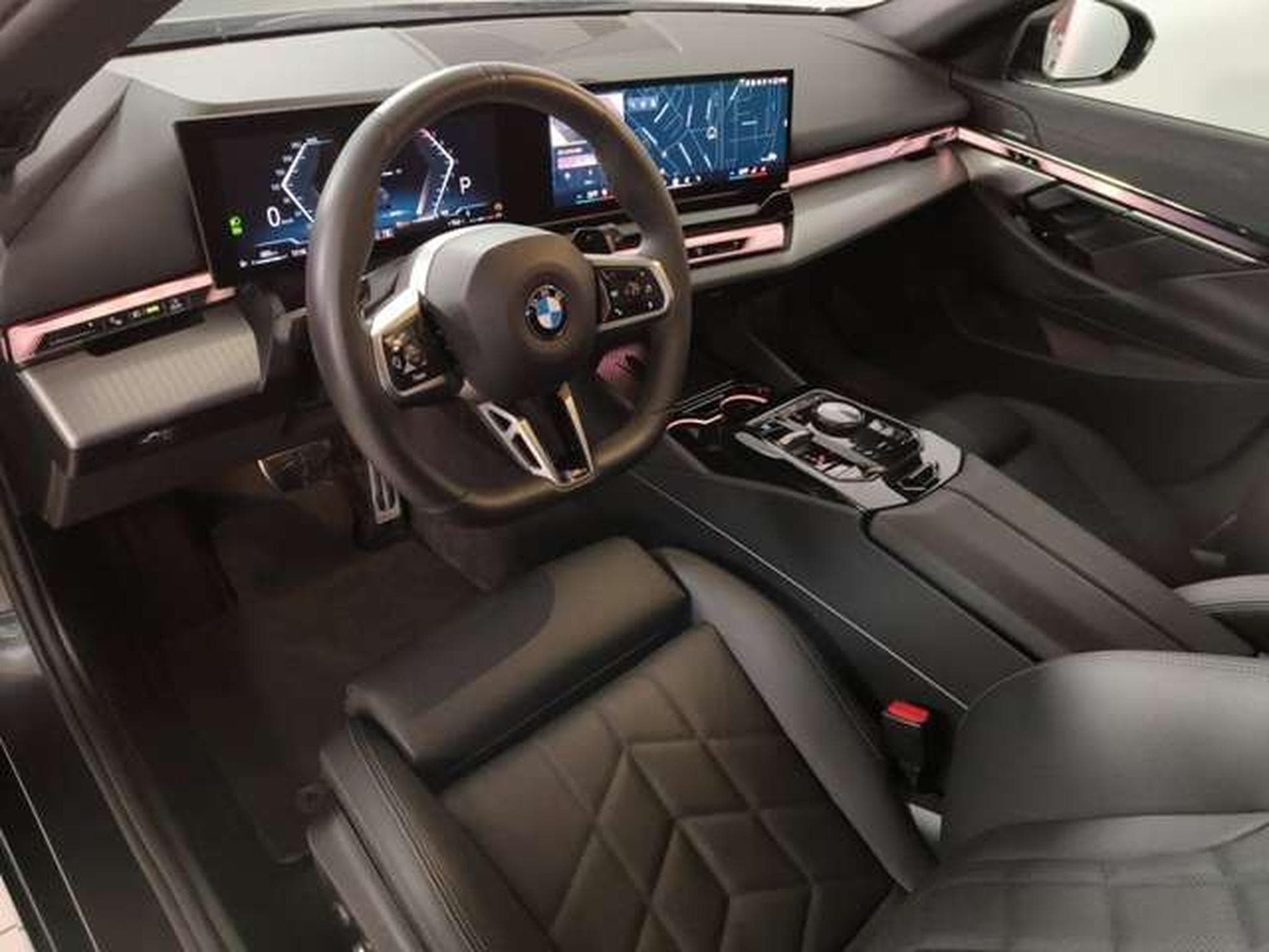 BMW 520 i HK HiFi DAB LED Pano.Dach (2025) - Photo 12