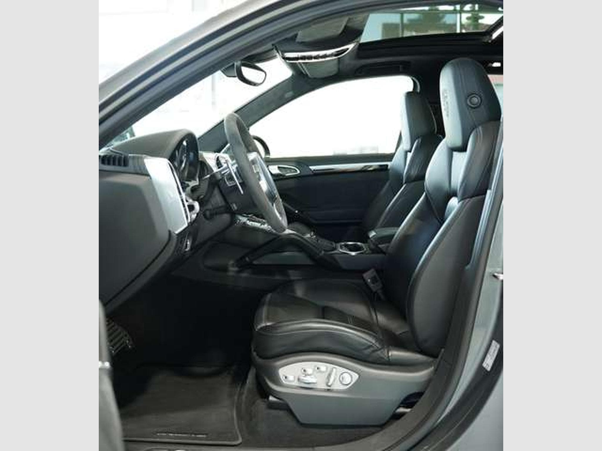 Porsche Cayenne GTS *21 *Chrono *Pano *LUFT *BOSE *PDLS (2014) - Photo 27