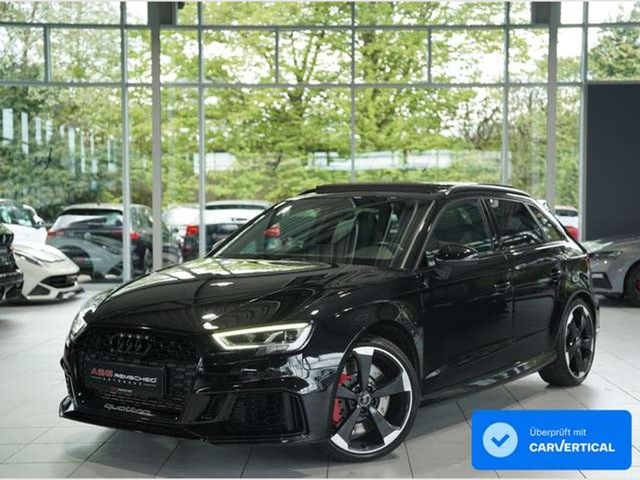 Audi RS3 2.5 TFSI quattro*Schale*Pano*RS-AGA*1H*B&O* (2019) - Photo 1