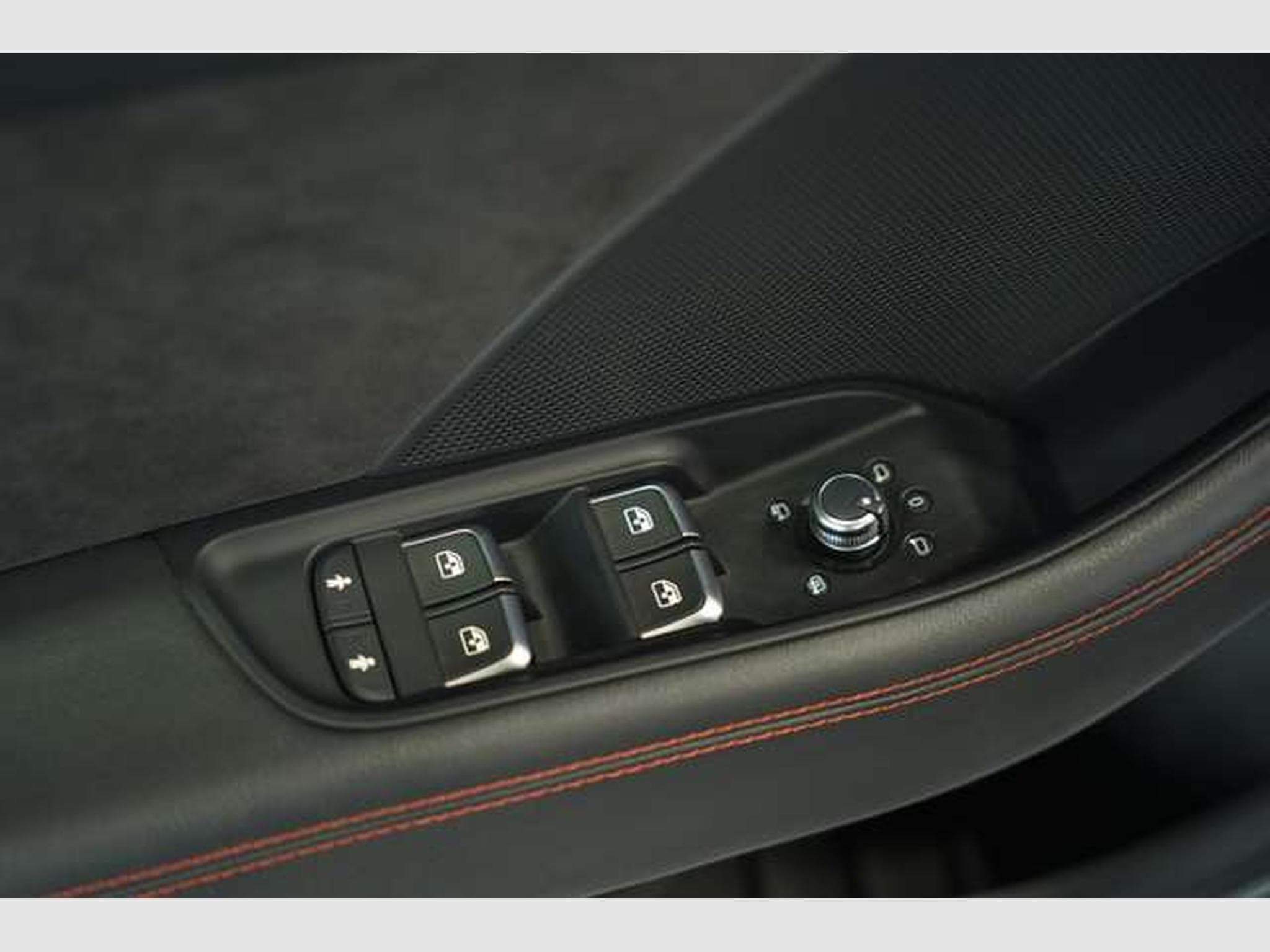 Audi RS3 2.5 TFSI quattro*Schale*Pano*RS-AGA*1H*B&O* (2019) - Photo 32