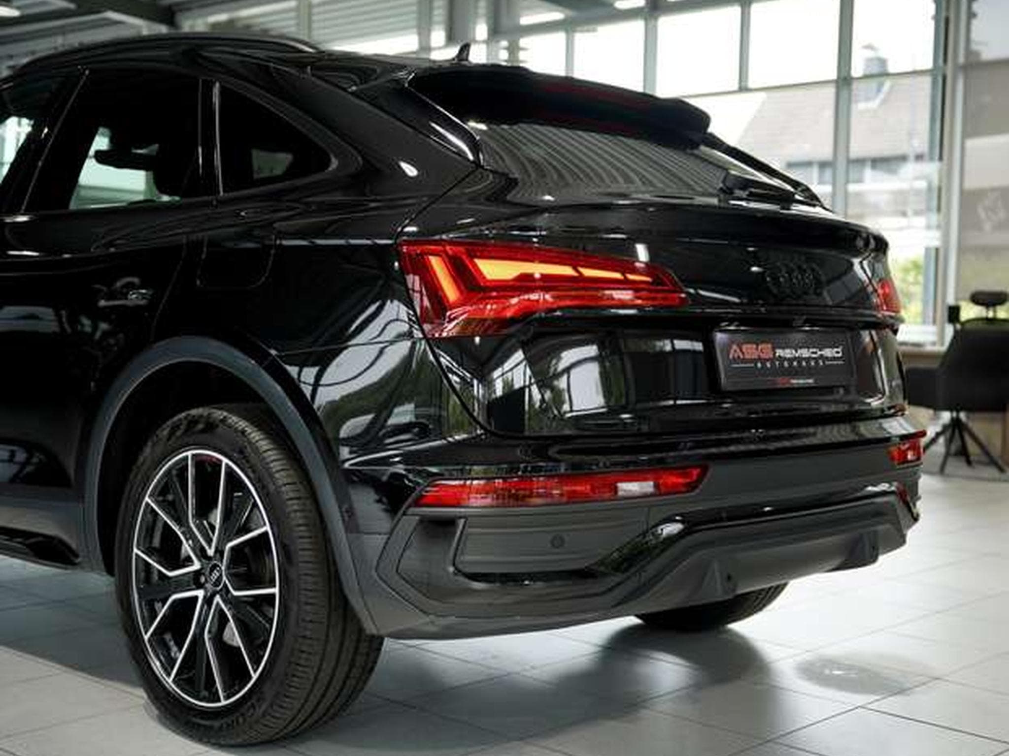 Audi Q5 55 TFSI e q S line *2.H *20 *Virtual *Matrix (2023) - Photo 13