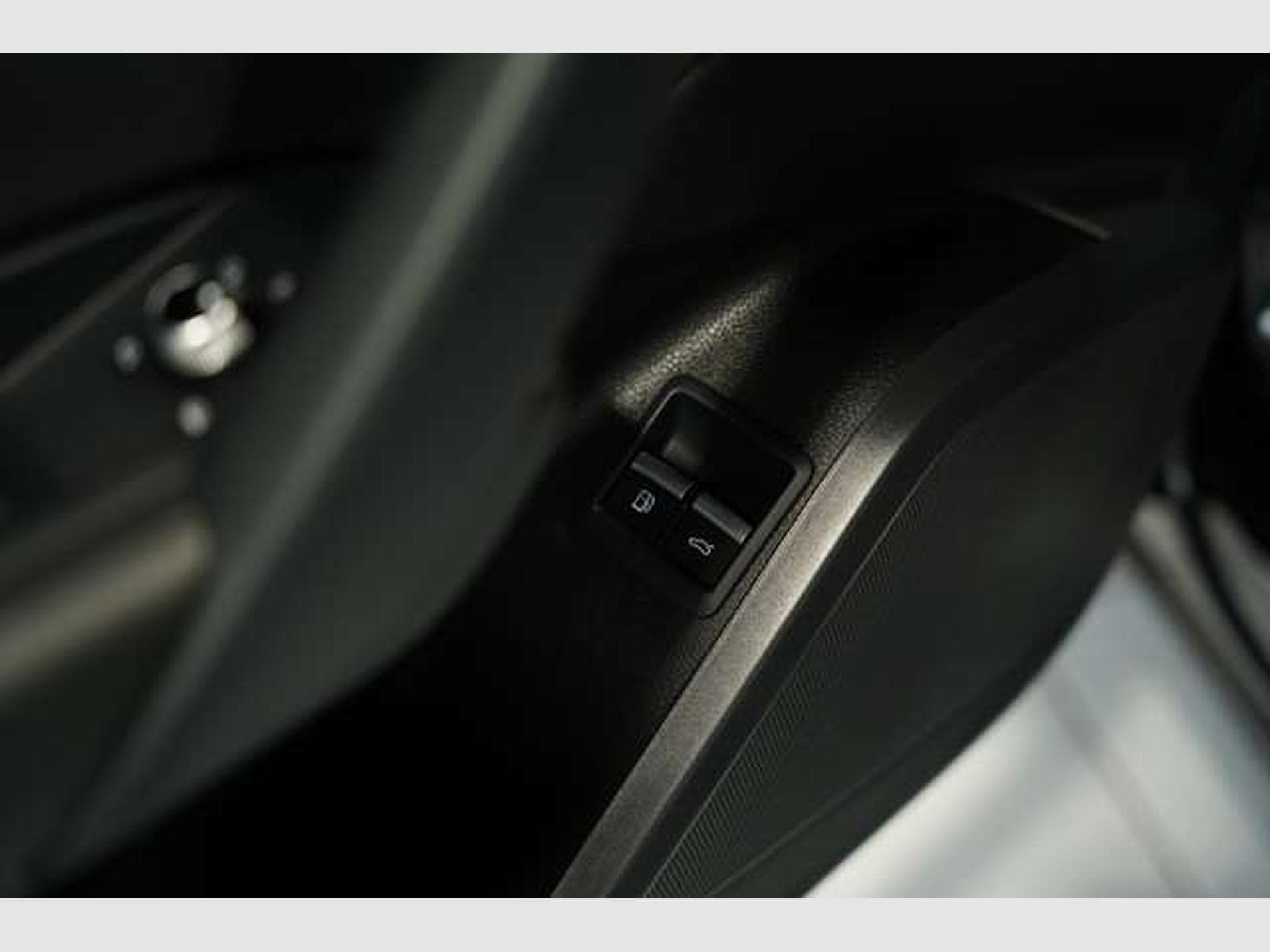 Audi Q5 55 TFSI e q S line *2.H *20 *Virtual *Matrix (2023) - Photo 25