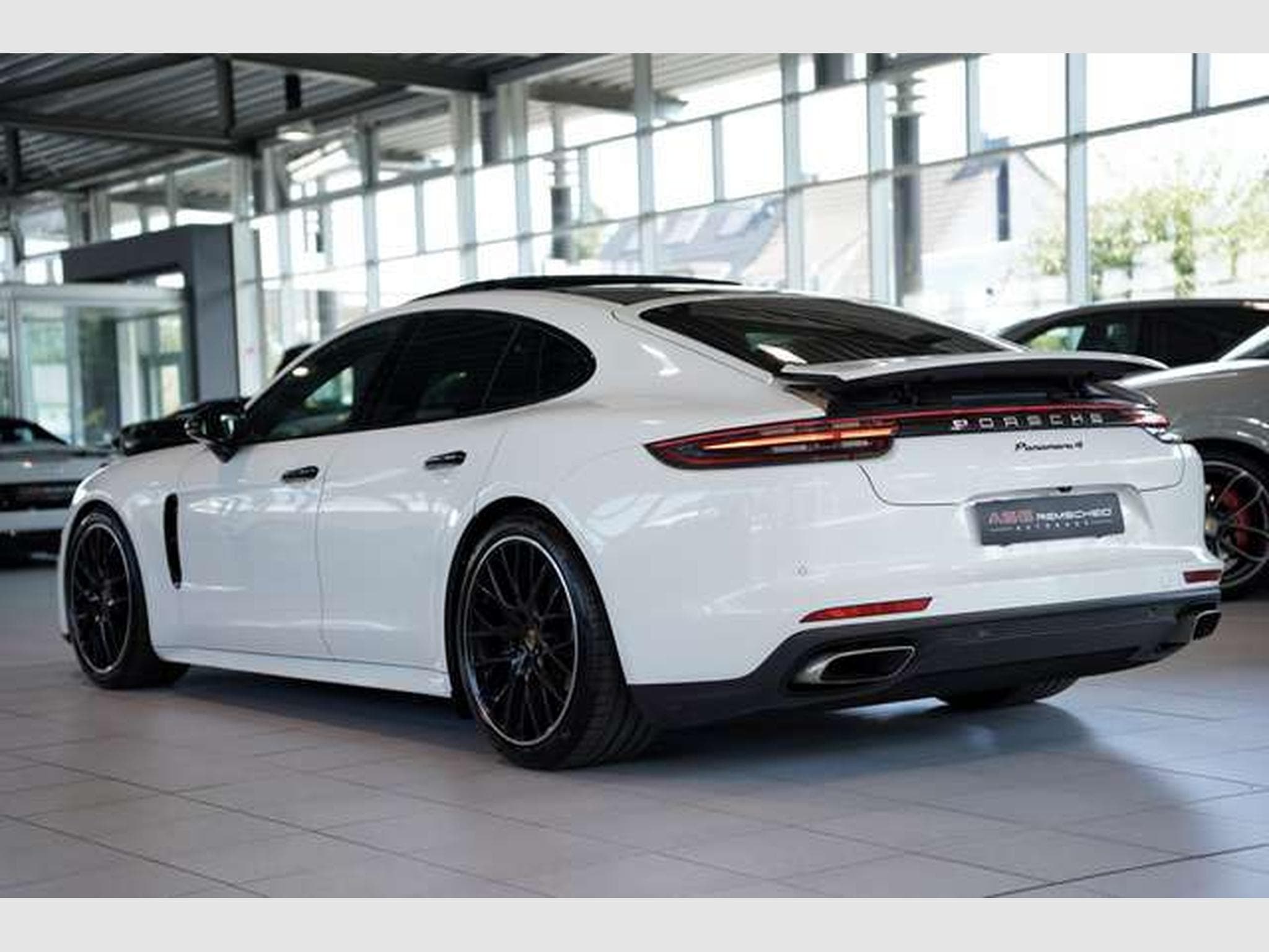 Porsche Panamera 4 *LUFT *BOSE*21Zoll *ACC *Pano *PDLS* (2017) - Photo 10