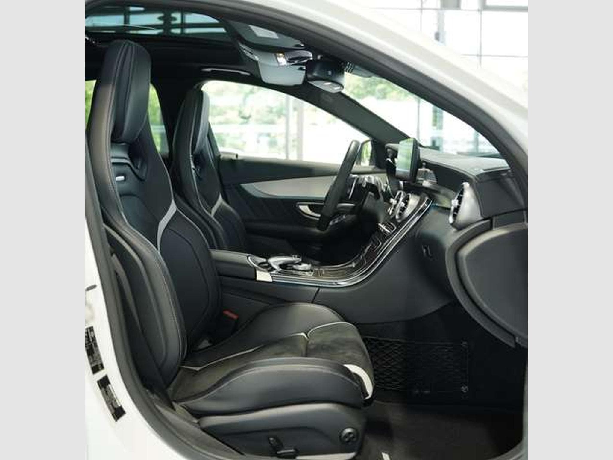 Mercedes C 63 AMG S Limousine *Perf-AGA *Perf-Sitze *Pano (2017) - Photo 33