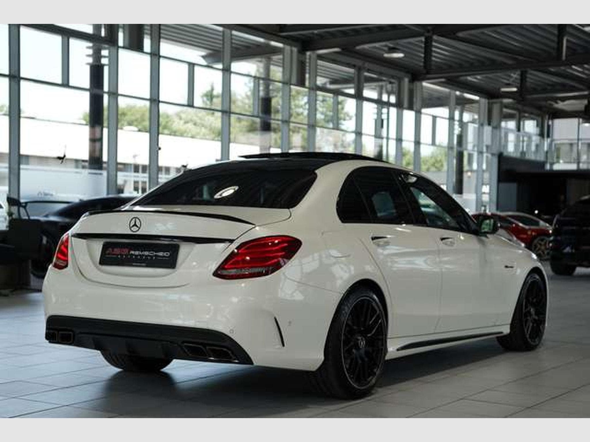 Mercedes C 63 AMG S Limousine *Perf-AGA *Perf-Sitze *Pano (2017) - Photo 8