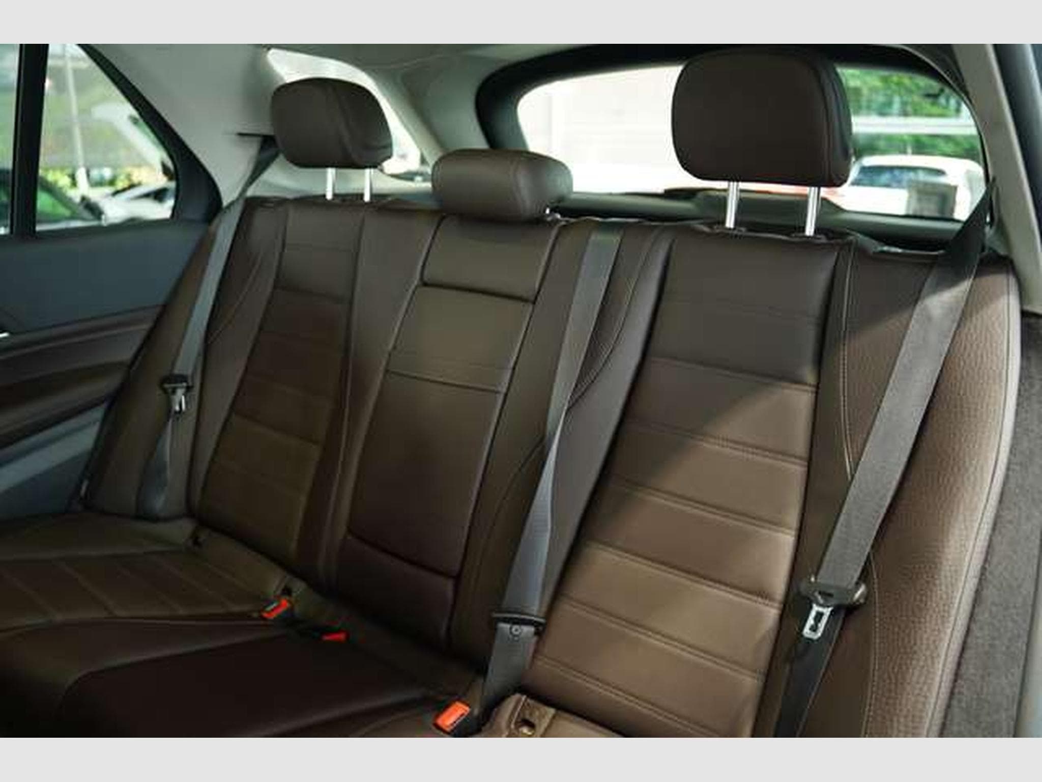 Mercedes GLE 400 d 4M AMG Line 2.H *22 *BURM *Pano *LUFT (2020) - Photo 24