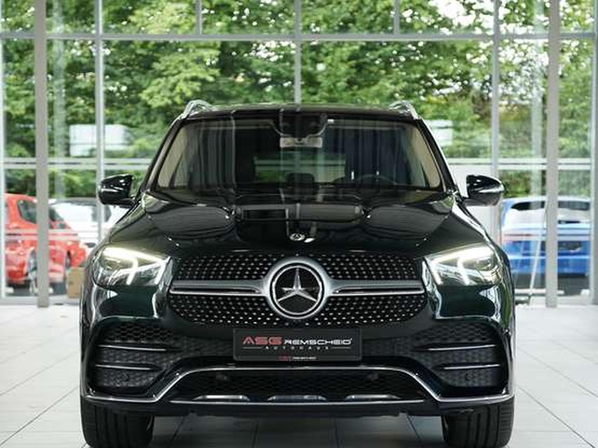 Mercedes GLE 400 d 4M AMG Line 2.H *22 *BURM *Pano *LUFT (2020) - Photo 4