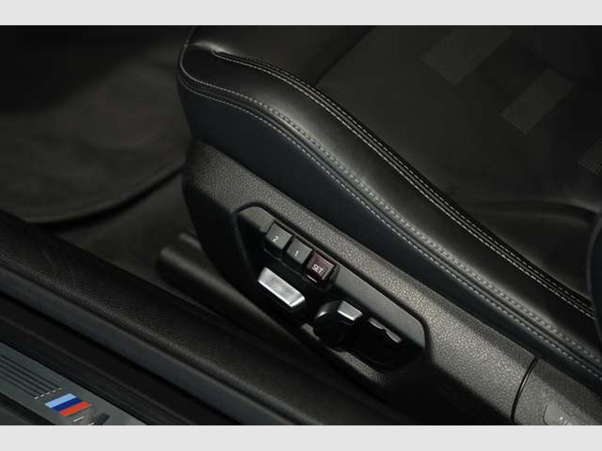 BMW M4 Competition Coupé *Schale *Carbon *HUD *360° (2020) - Photo 28