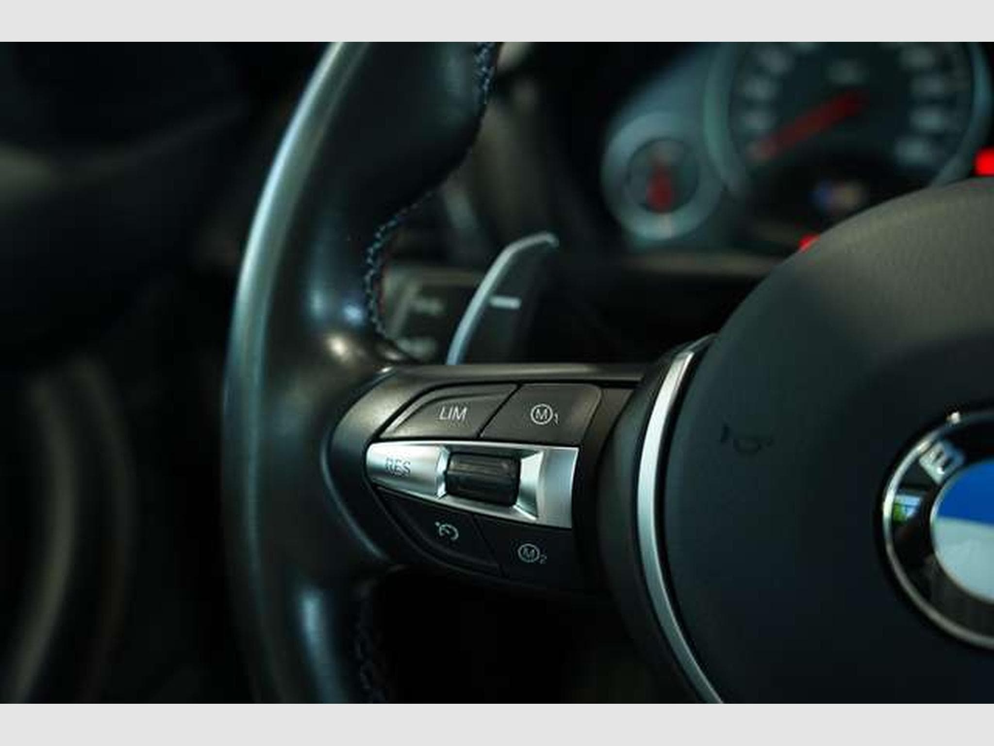 BMW M4 Competition Coupé *Schale *Carbon *HUD *360° (2020) - Photo 37
