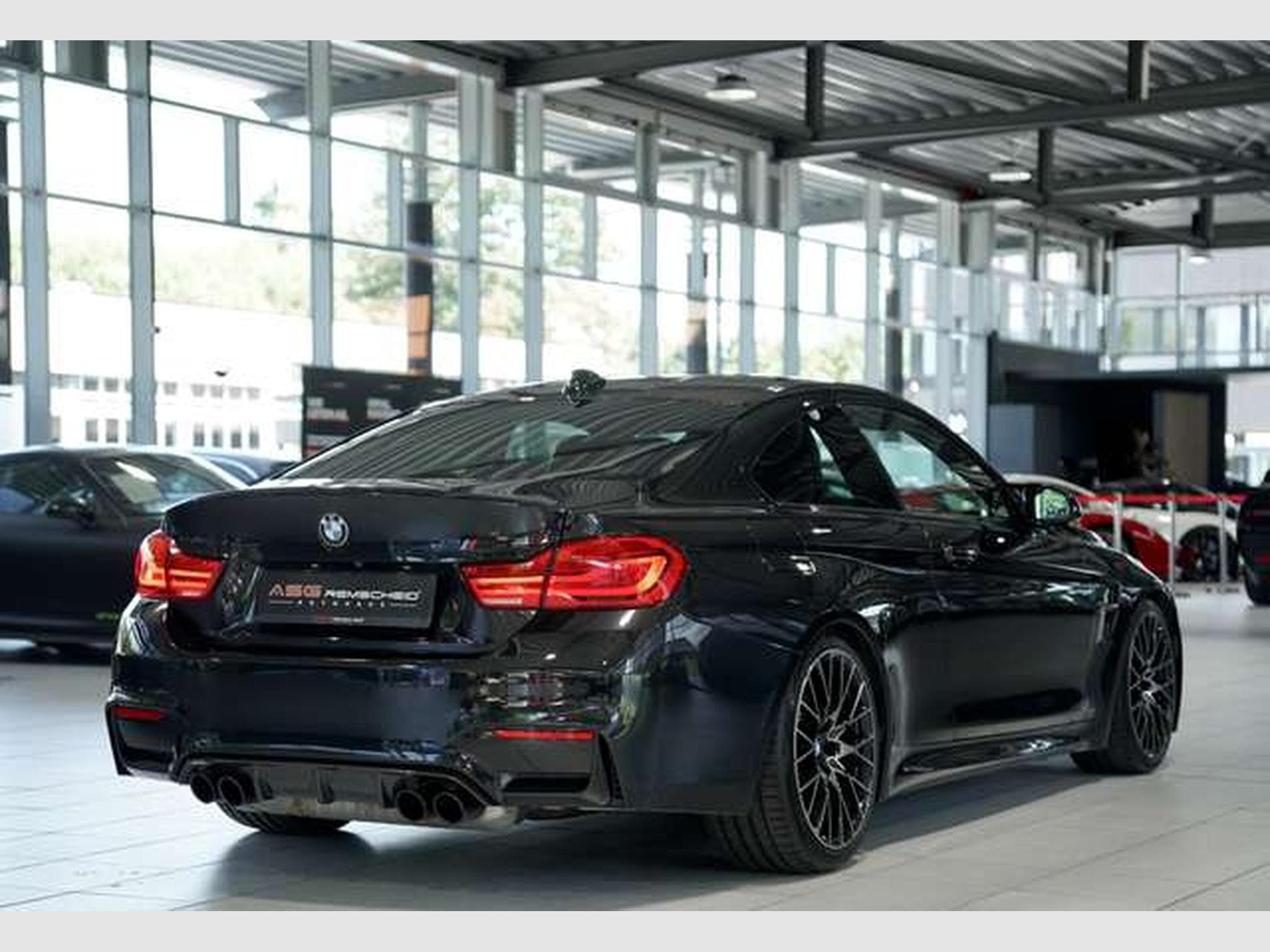 BMW M4 Competition Coupé *Schale *Carbon *HUD *360° (2020) - Photo 7