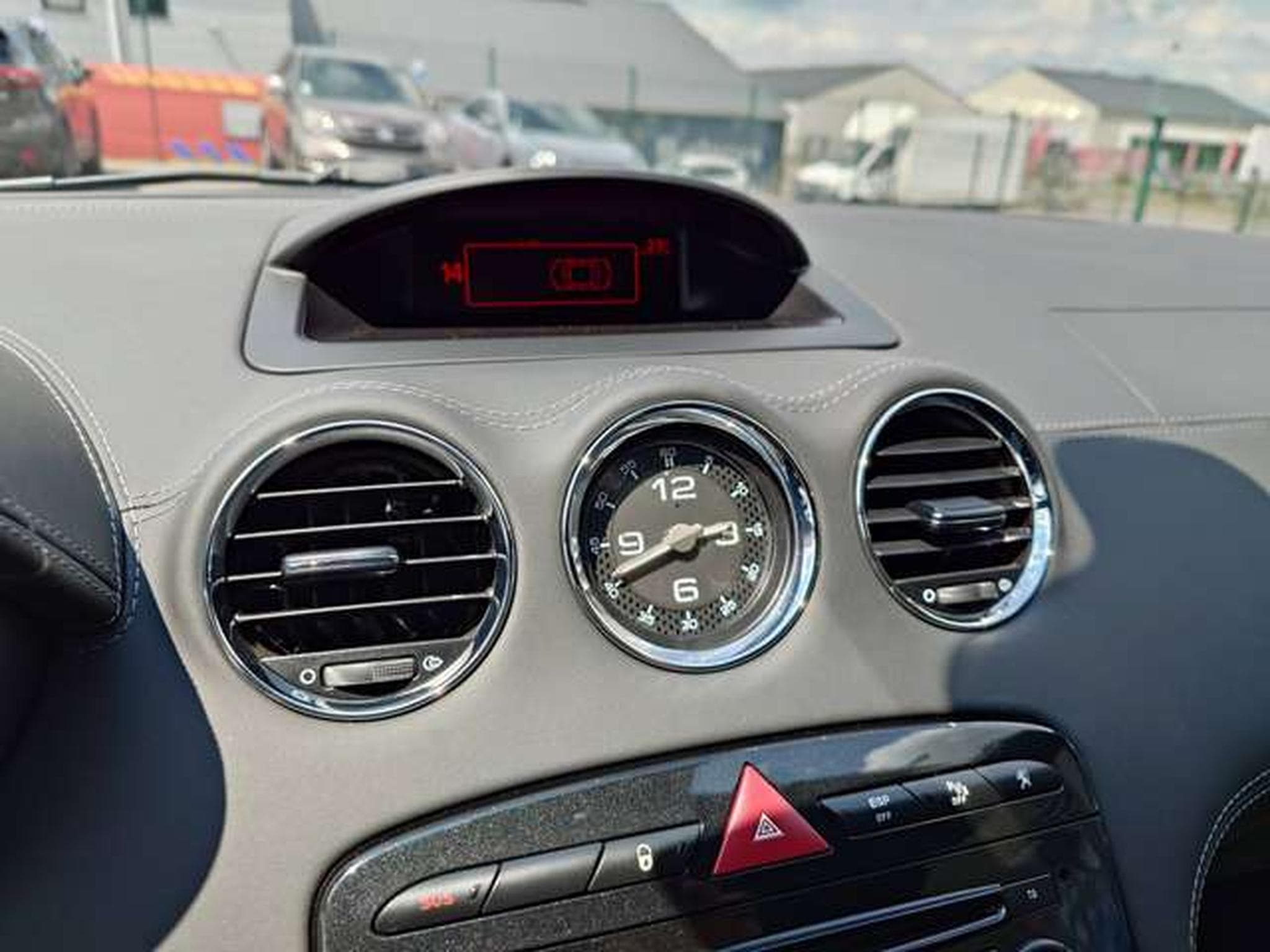 Peugeot RCZ RCZ 1.6 THP (2012) - Photo 10