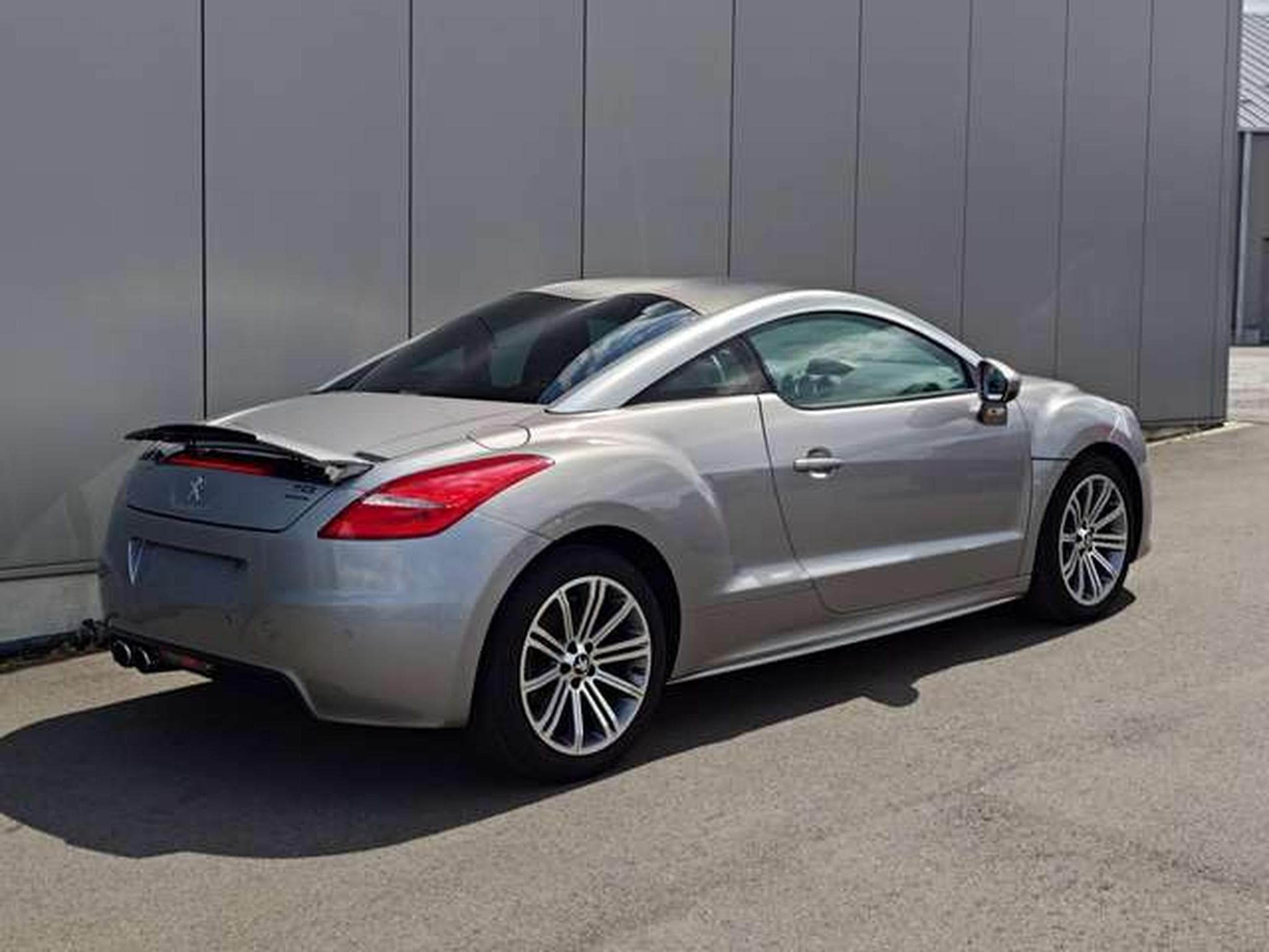 Peugeot RCZ RCZ 1.6 THP (2012) - Photo 4