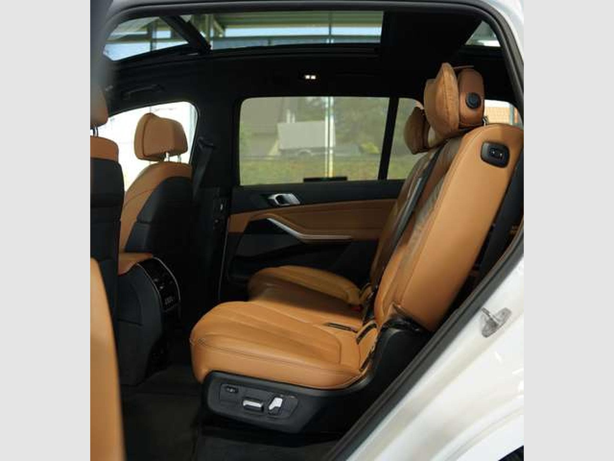 BMW X7 d 1.Hand *ACC *HUD *AHK *H&K *Memory (2019) - Photo 24
