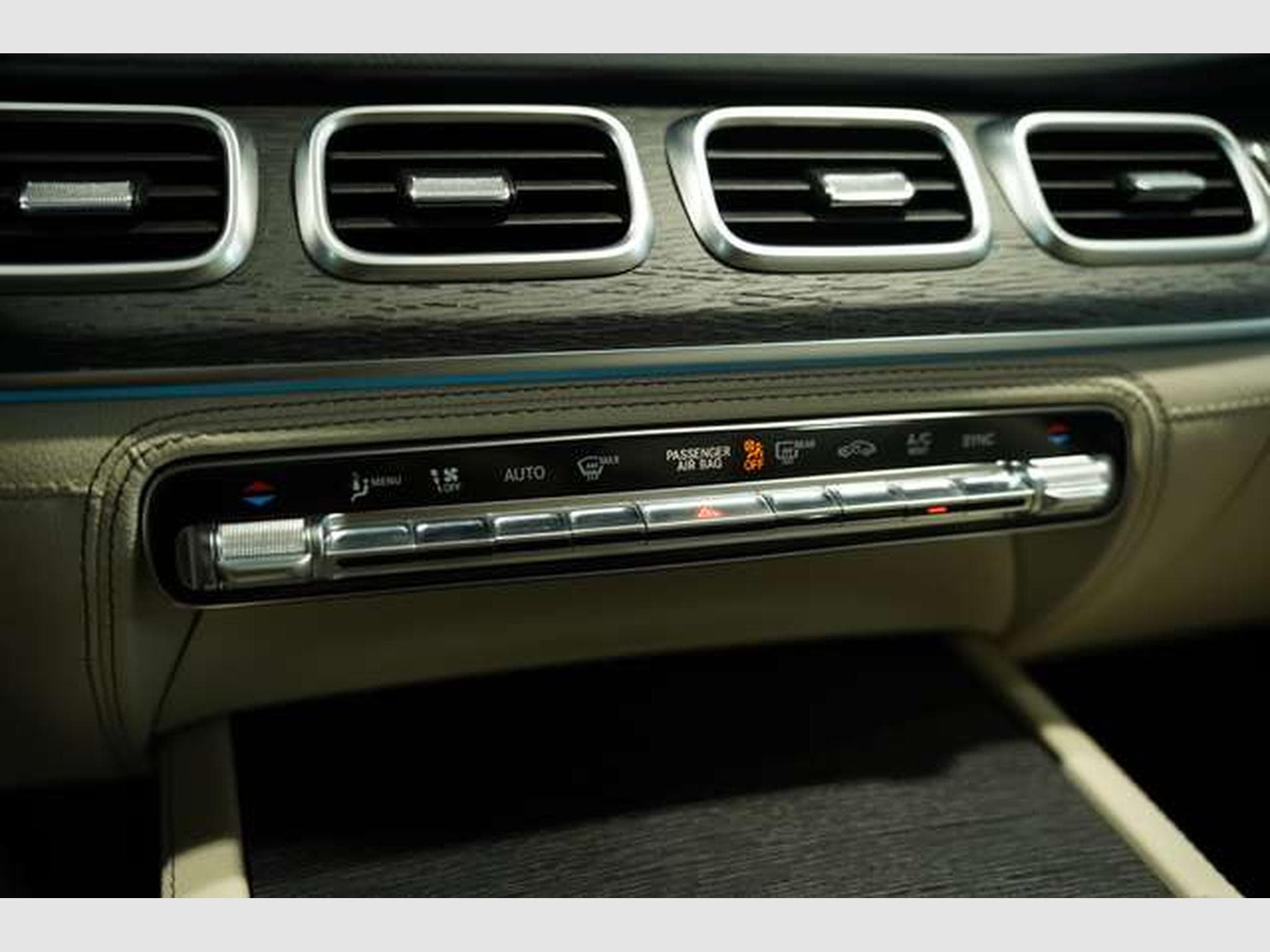 Mercedes GLE 400 d Coupé 4M AMG Line 1.H *21 *Pano*LUFT* (2024) - Photo 35