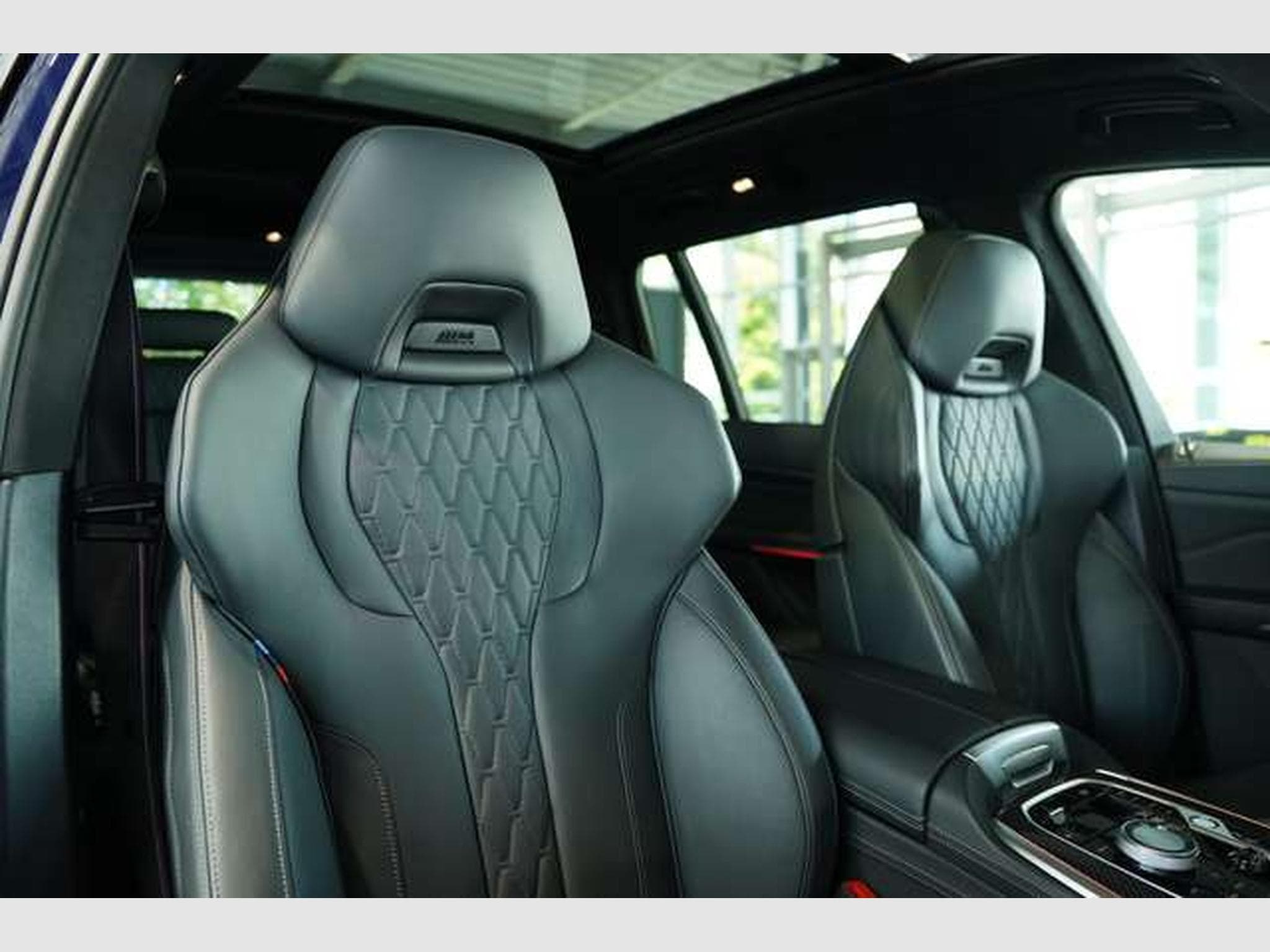 BMW X7 xD 40 d M Sport Pro 2H *22 *SkyLounge*Schale (2025) - Photo 22