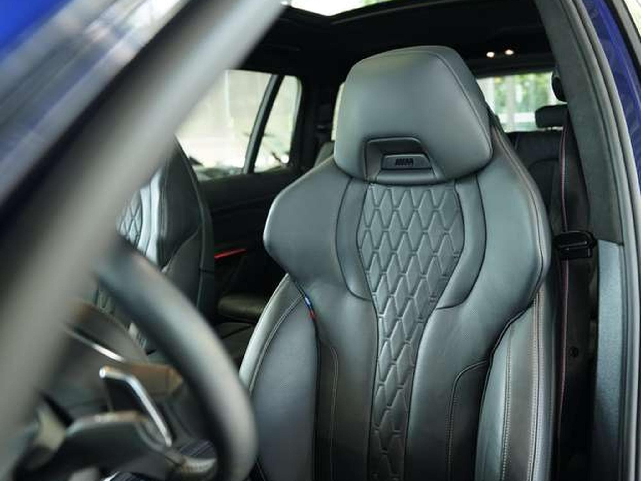 BMW X7 xD 40 d M Sport Pro 2H *22 *SkyLounge*Schale (2025) - Photo 36