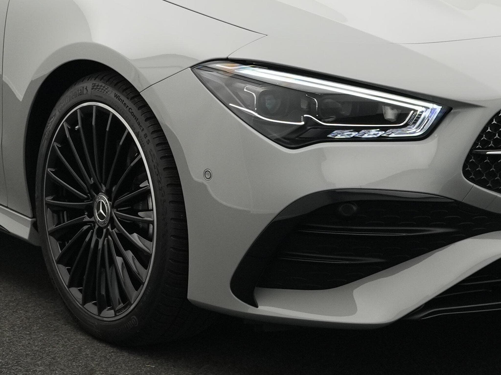 Mercedes CLA 200 AMG-Line Cpe Multi+Night+Kamera+19" (2025) - Photo 7