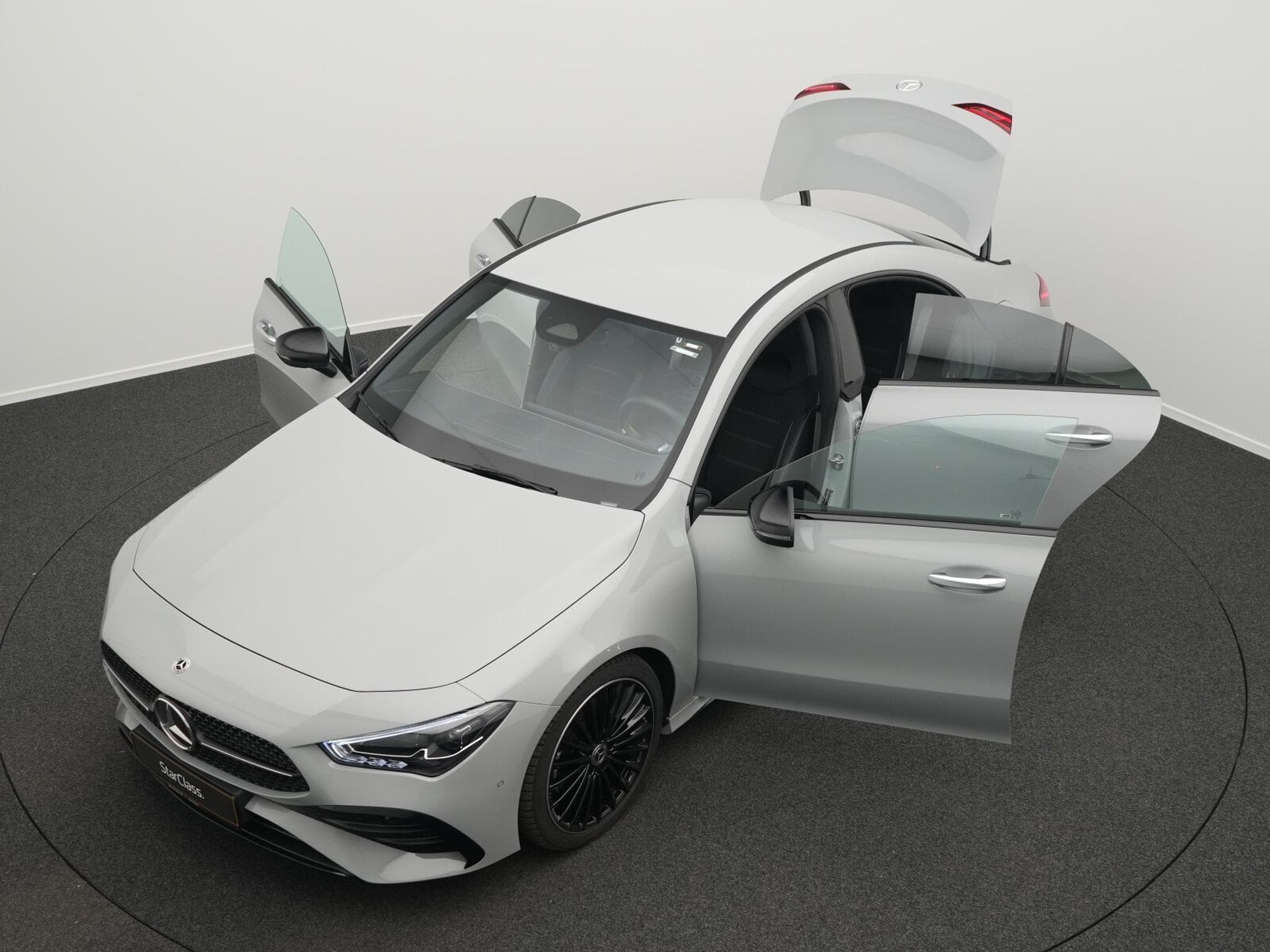 Mercedes CLA 200 d AMG-Line Cpe Multi+Kamera+Night+19" (2025) - Photo 12