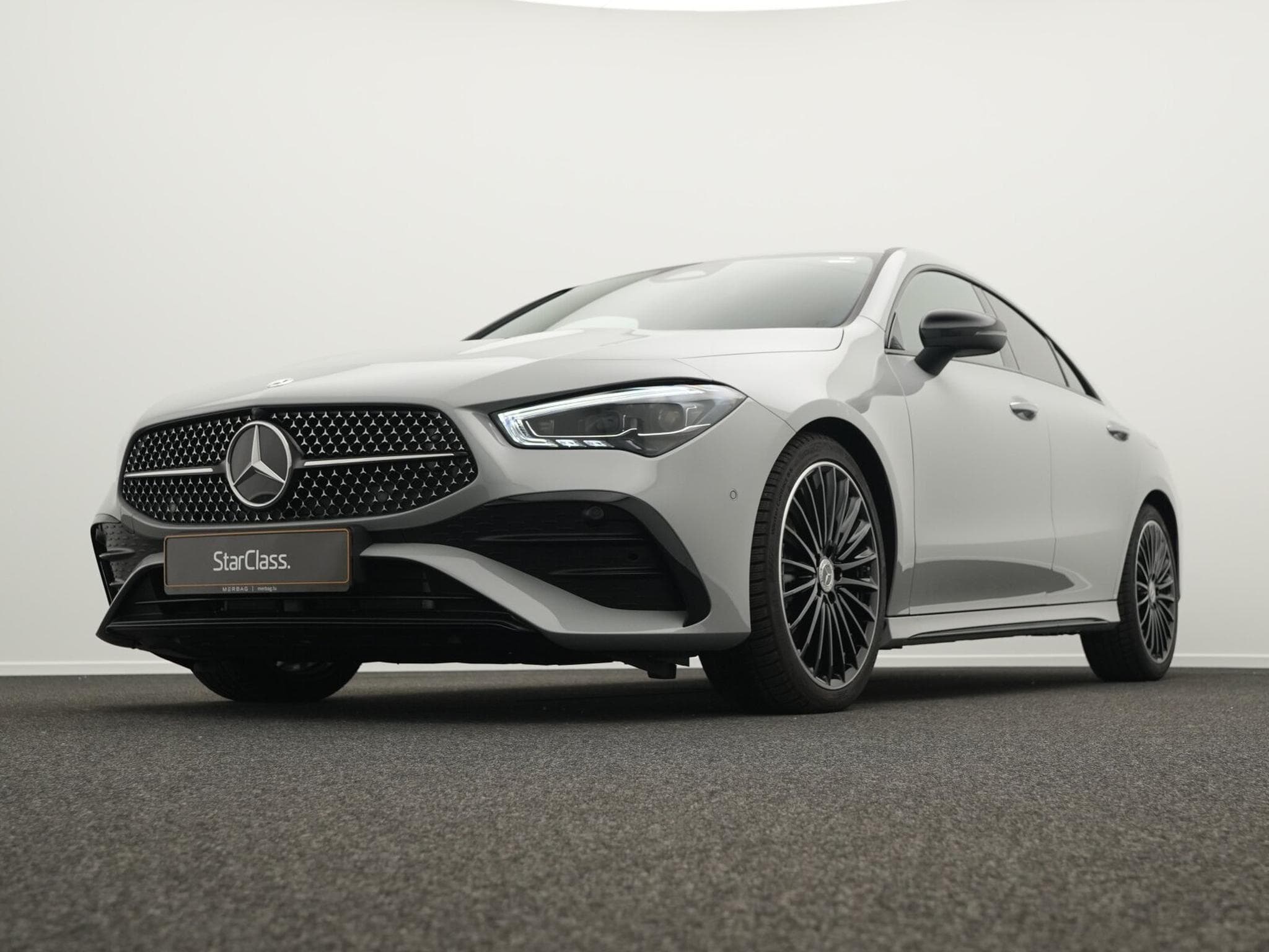 Mercedes CLA 200 d AMG-Line Cpe Multi+Kamera+Night+19" (2025) - Photo 8