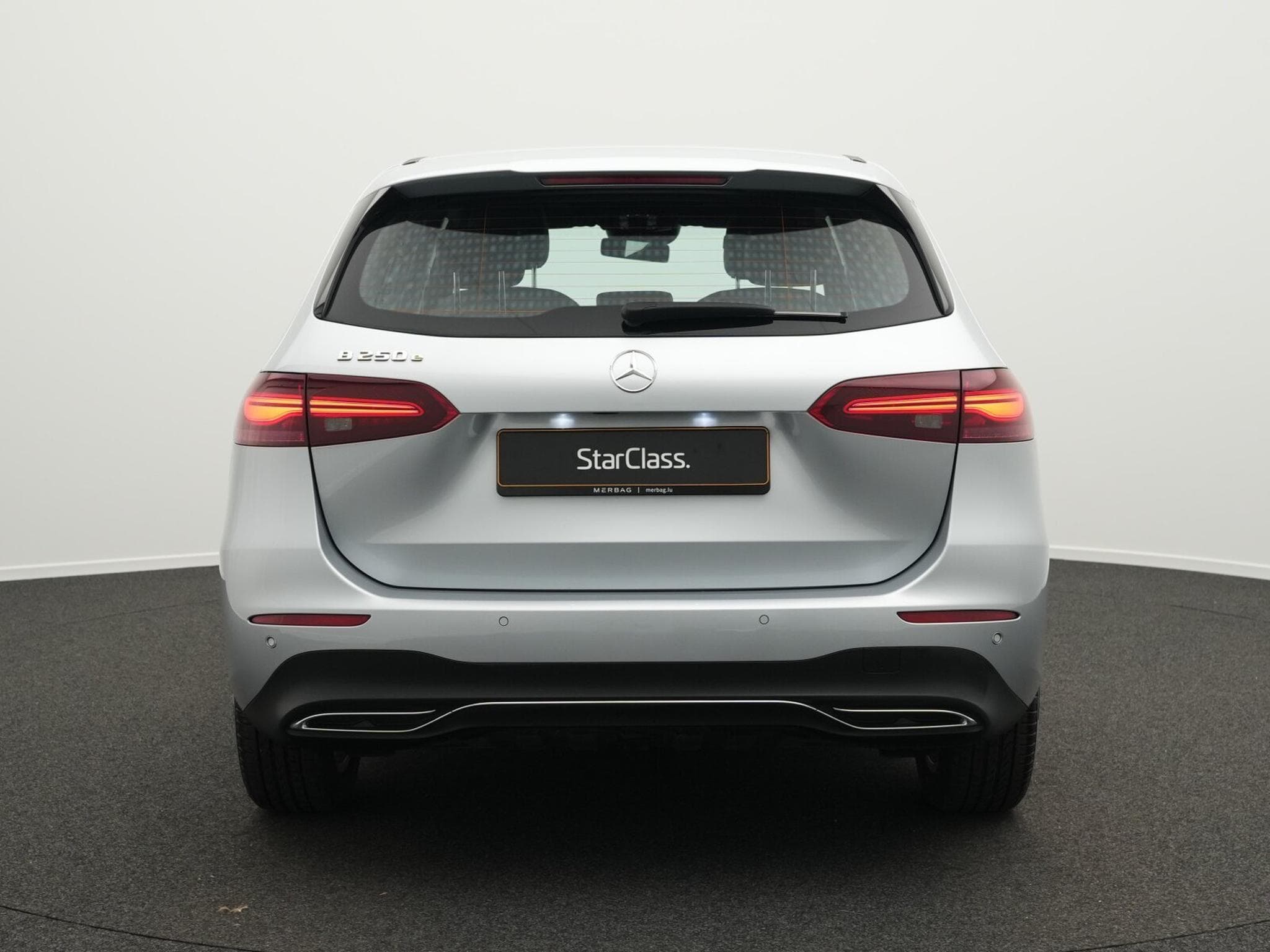 Mercedes B 250 e Progressive LED+Kamera+Keyless+AHK (2024) - Photo 4