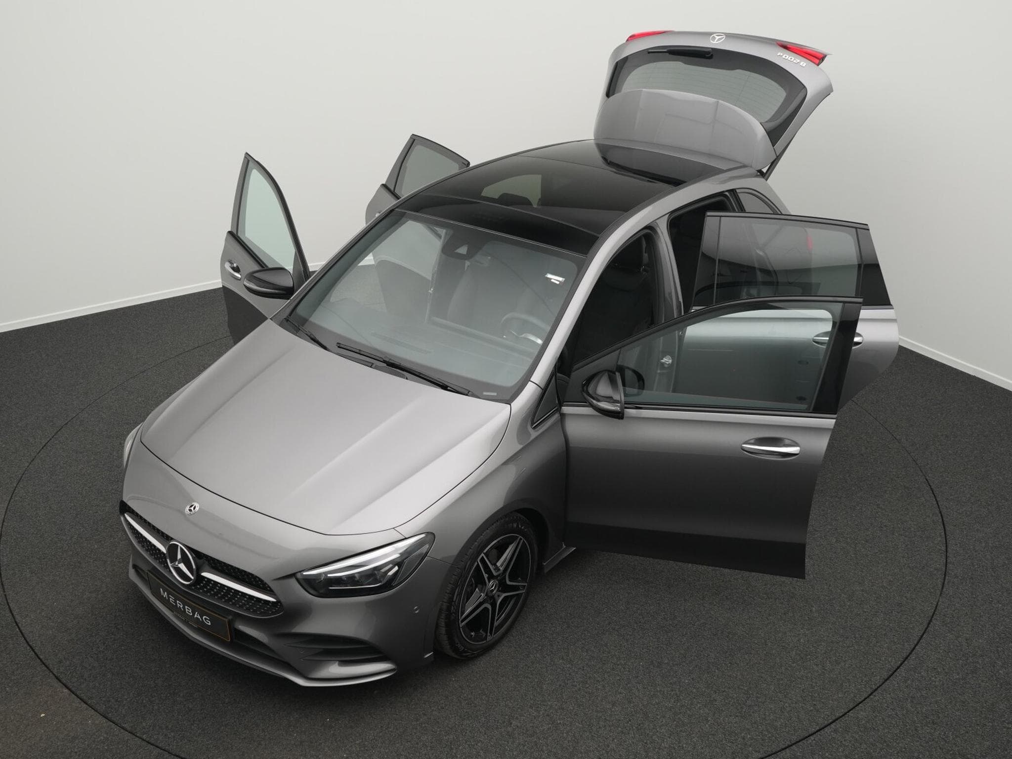 Mercedes B 200 d AMG-Line Night+Multi+Keyless (2019) - Photo 12