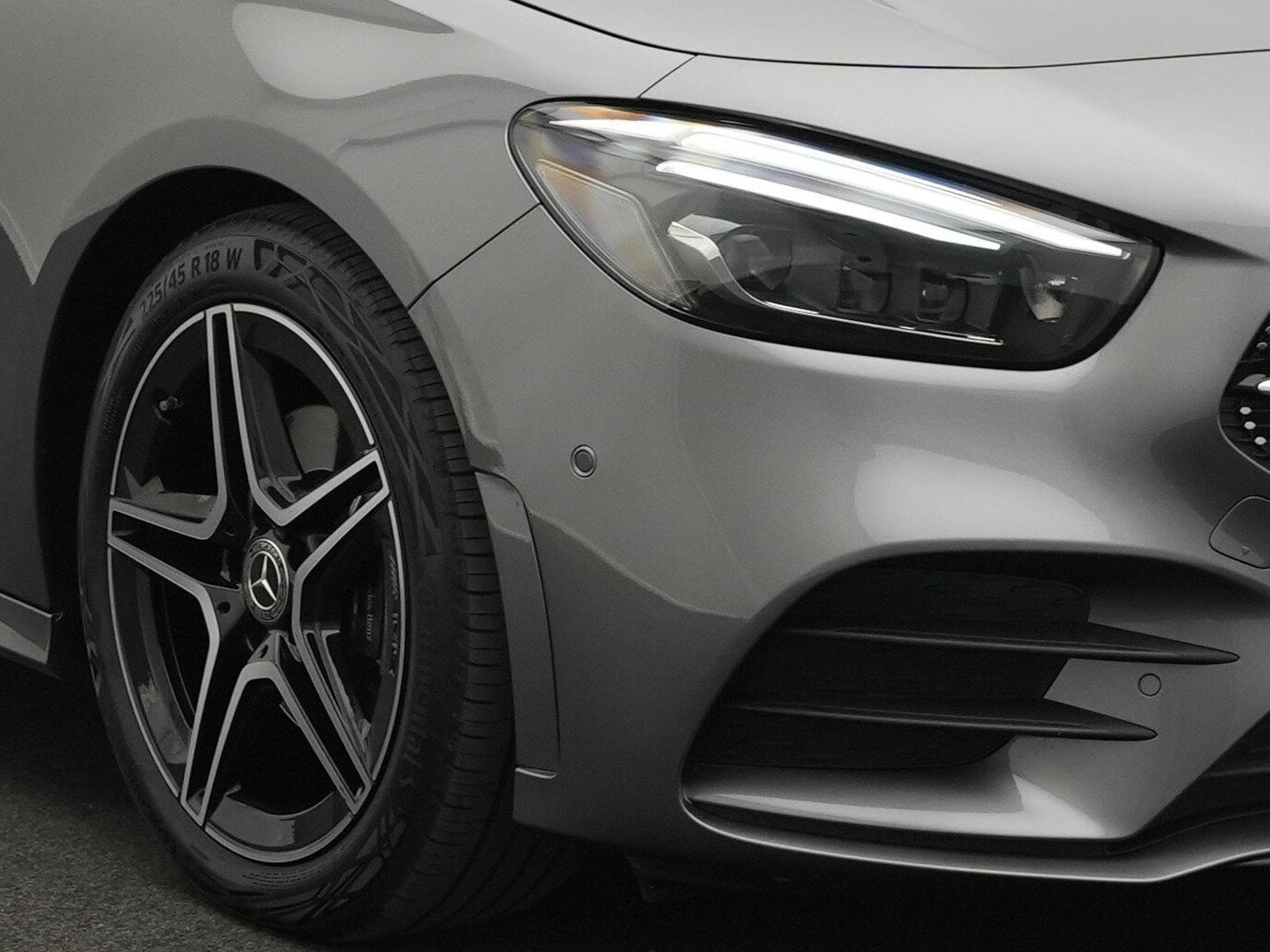 Mercedes B 200 d AMG-Line Night+Multi+Keyless (2019) - Photo 7