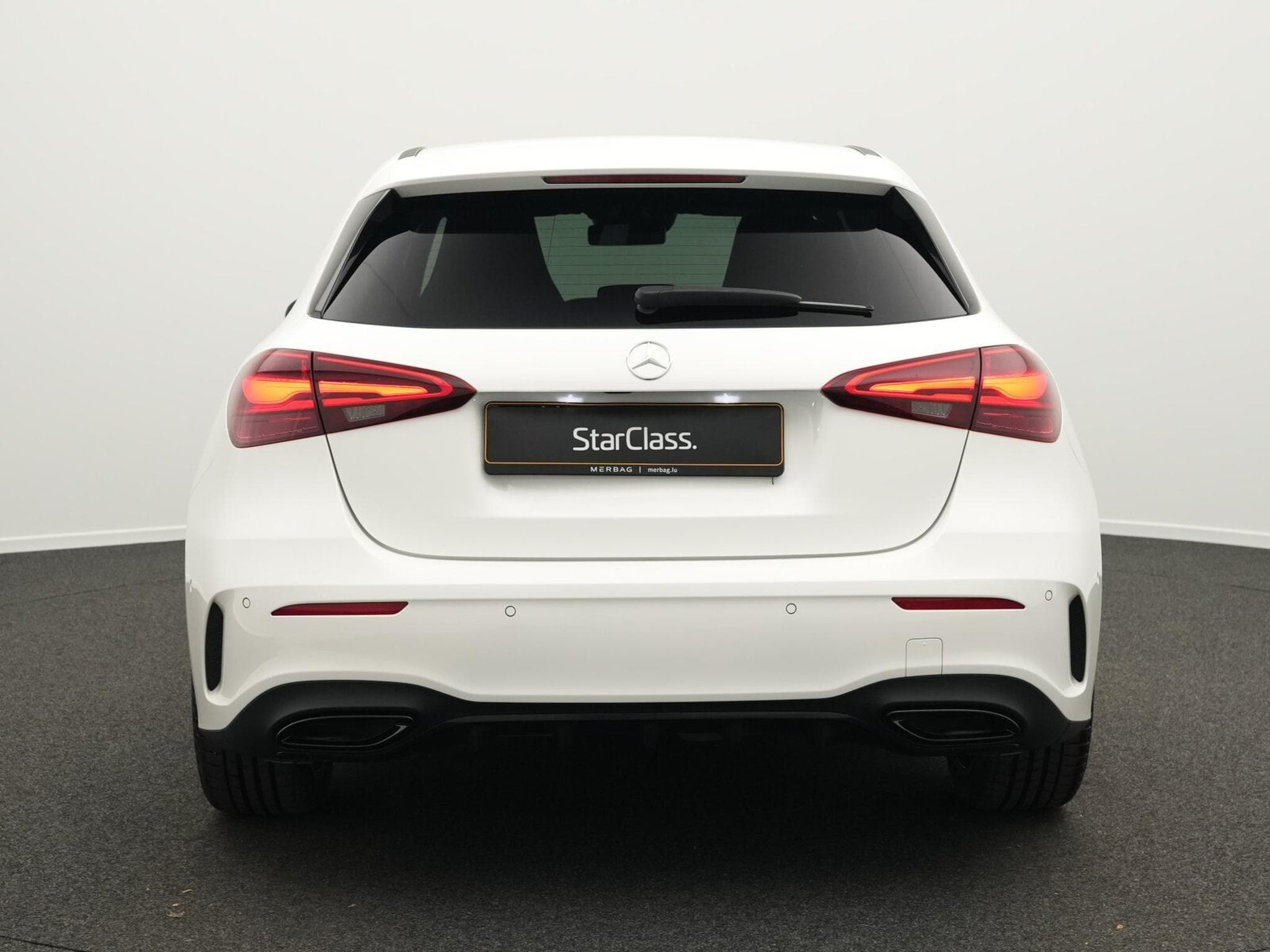 Mercedes A 200 d AMG-Line MUlti+Kamera+Night+19" (2025) - Photo 4