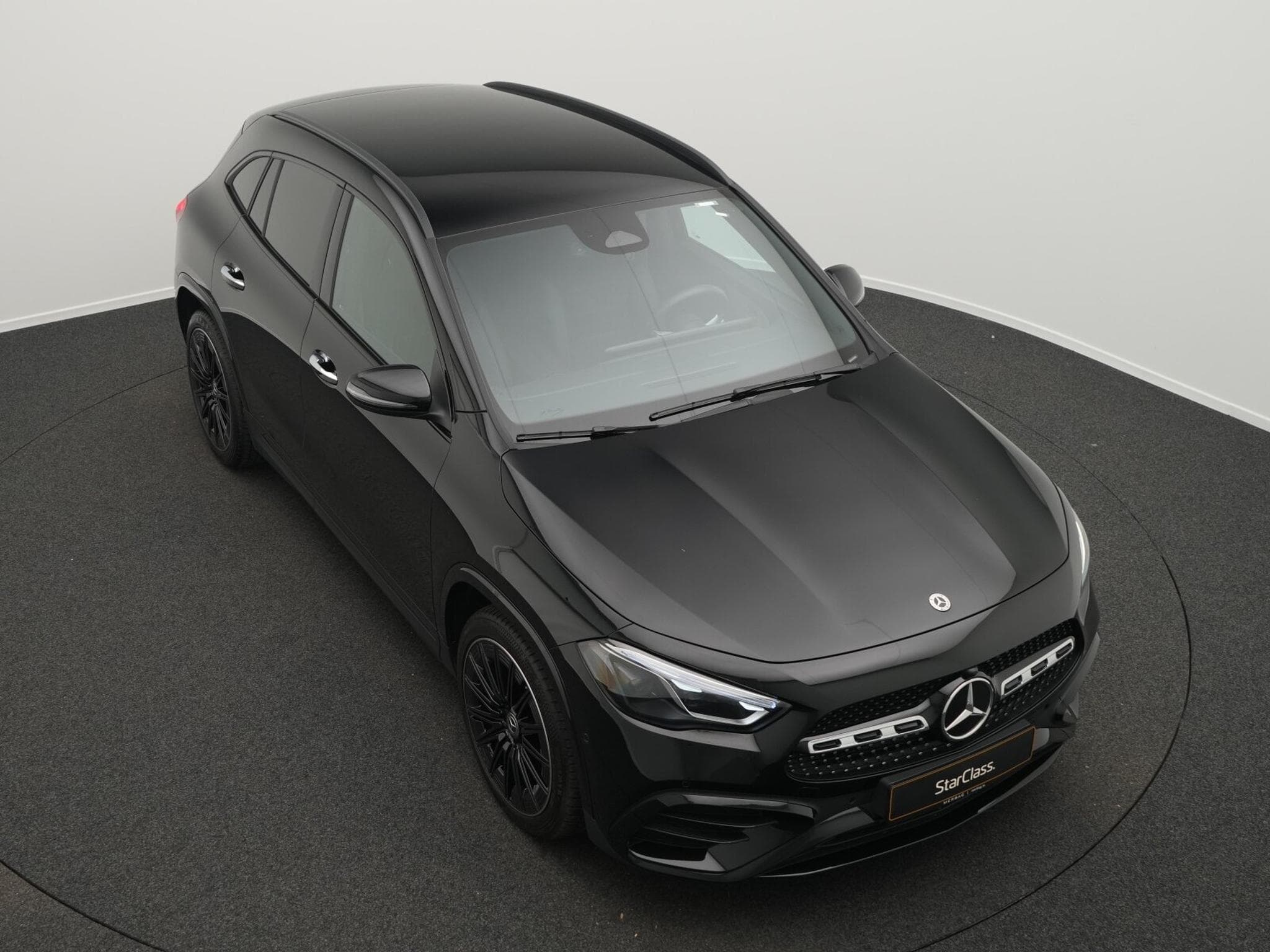 Mercedes GLA 200 d AMG-Line Multi+Kamera+Night+20"+AHK (2025) - Photo 10
