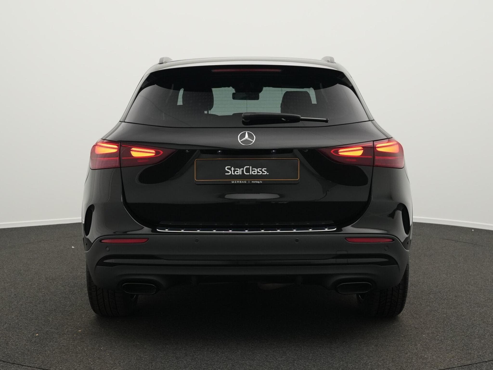 Mercedes GLA 200 d AMG-Line Multi+Kamera+Night+20"+AHK (2025) - Photo 4