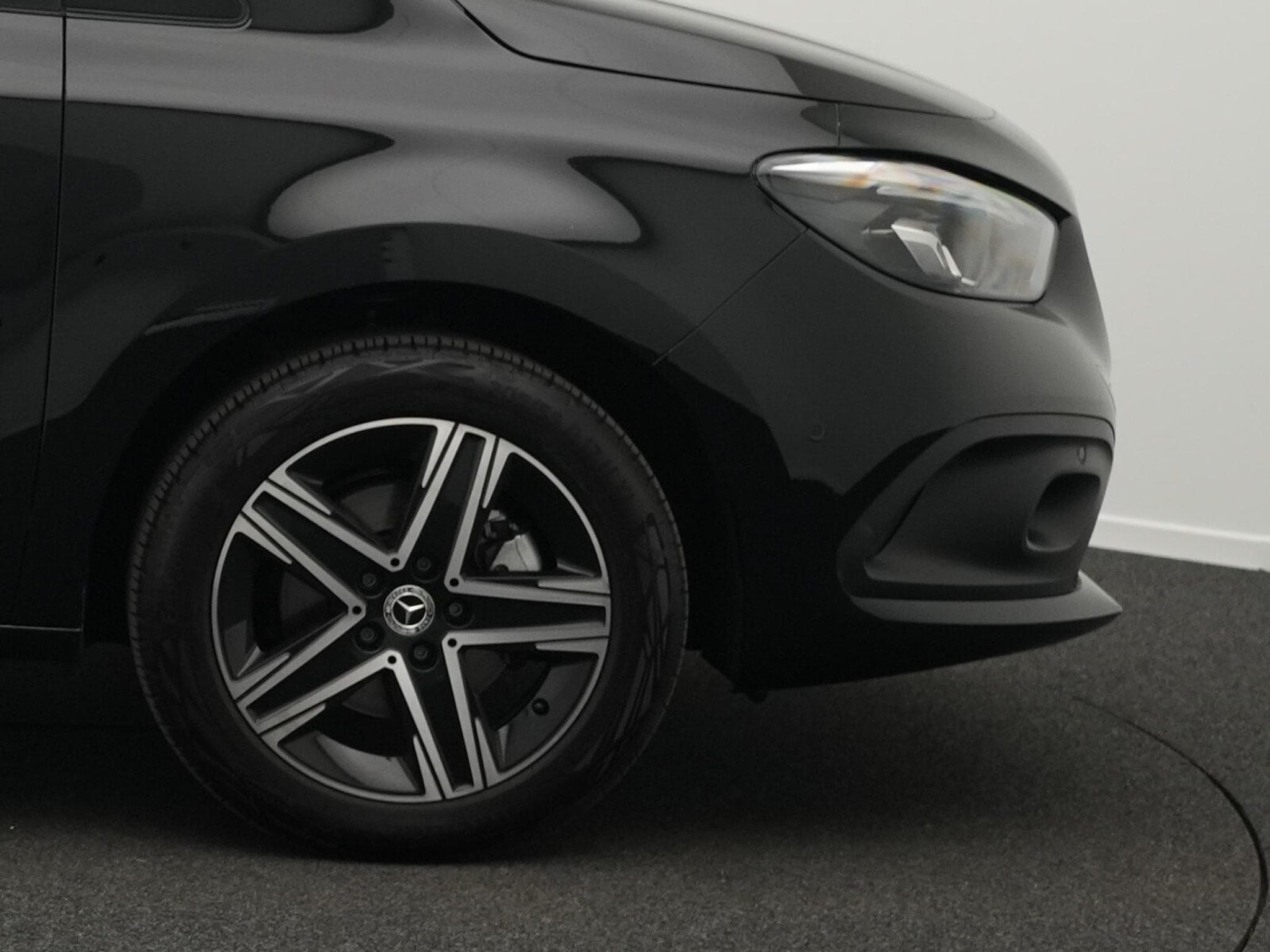 Mercedes T PROGRESSIVE Standard (2025) - Photo 6