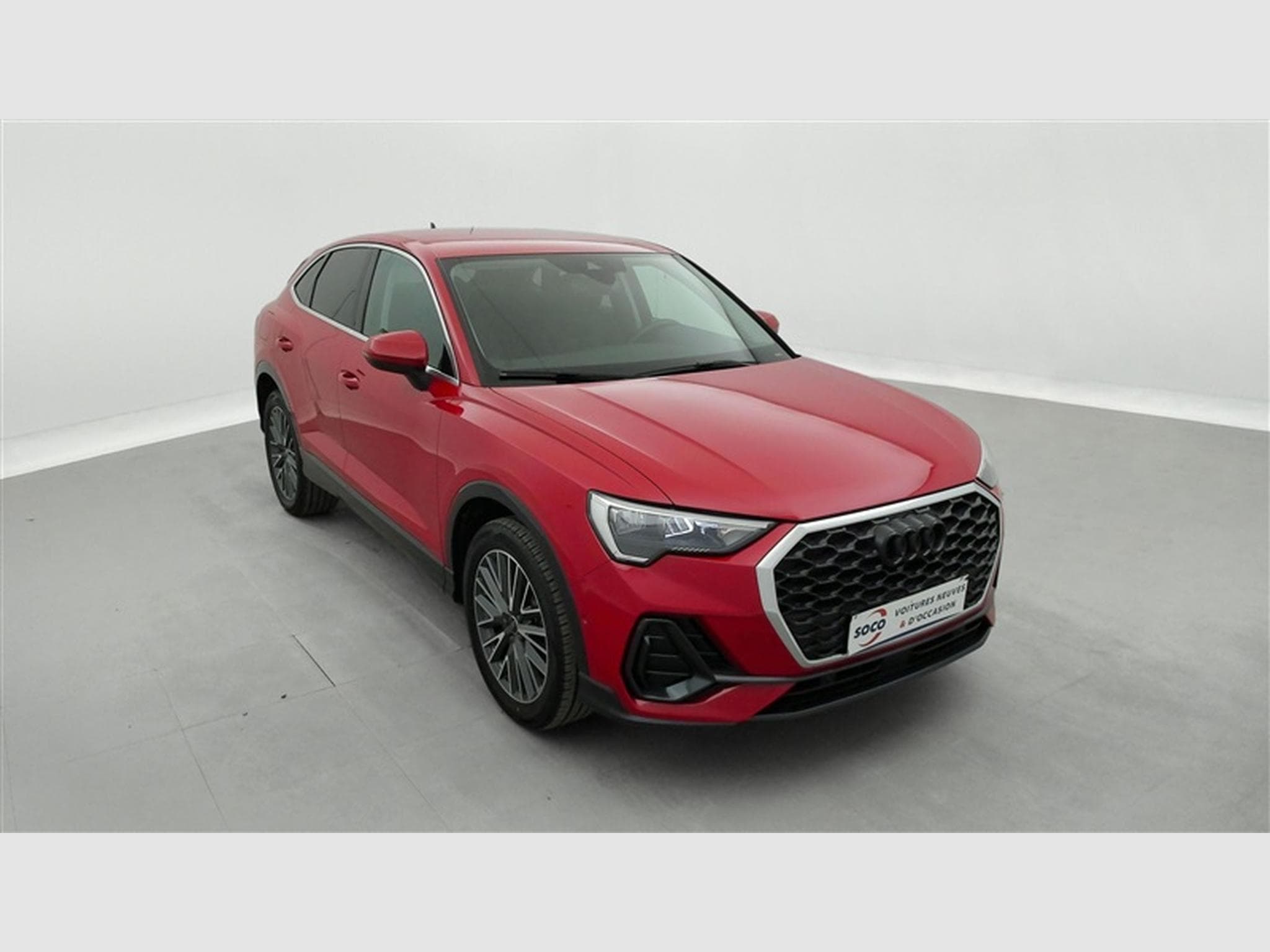 Audi Q3 Sportback PHEV 45 TFSIe S-tronic 180 NAVI / FULL LED (2023) - Photo 23