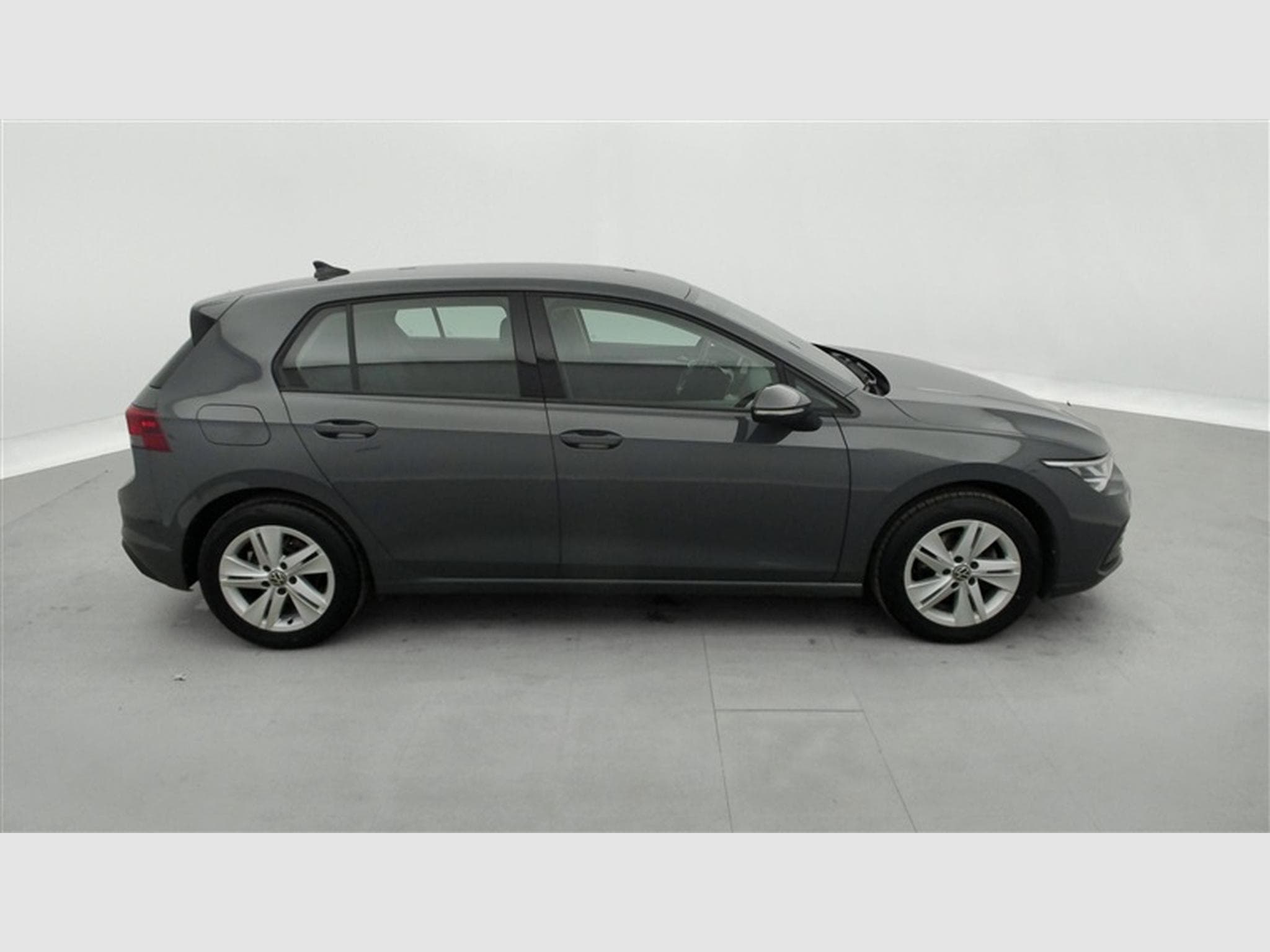 VW Golf 1.0 tsi Business DSG (2023) - Photo 24