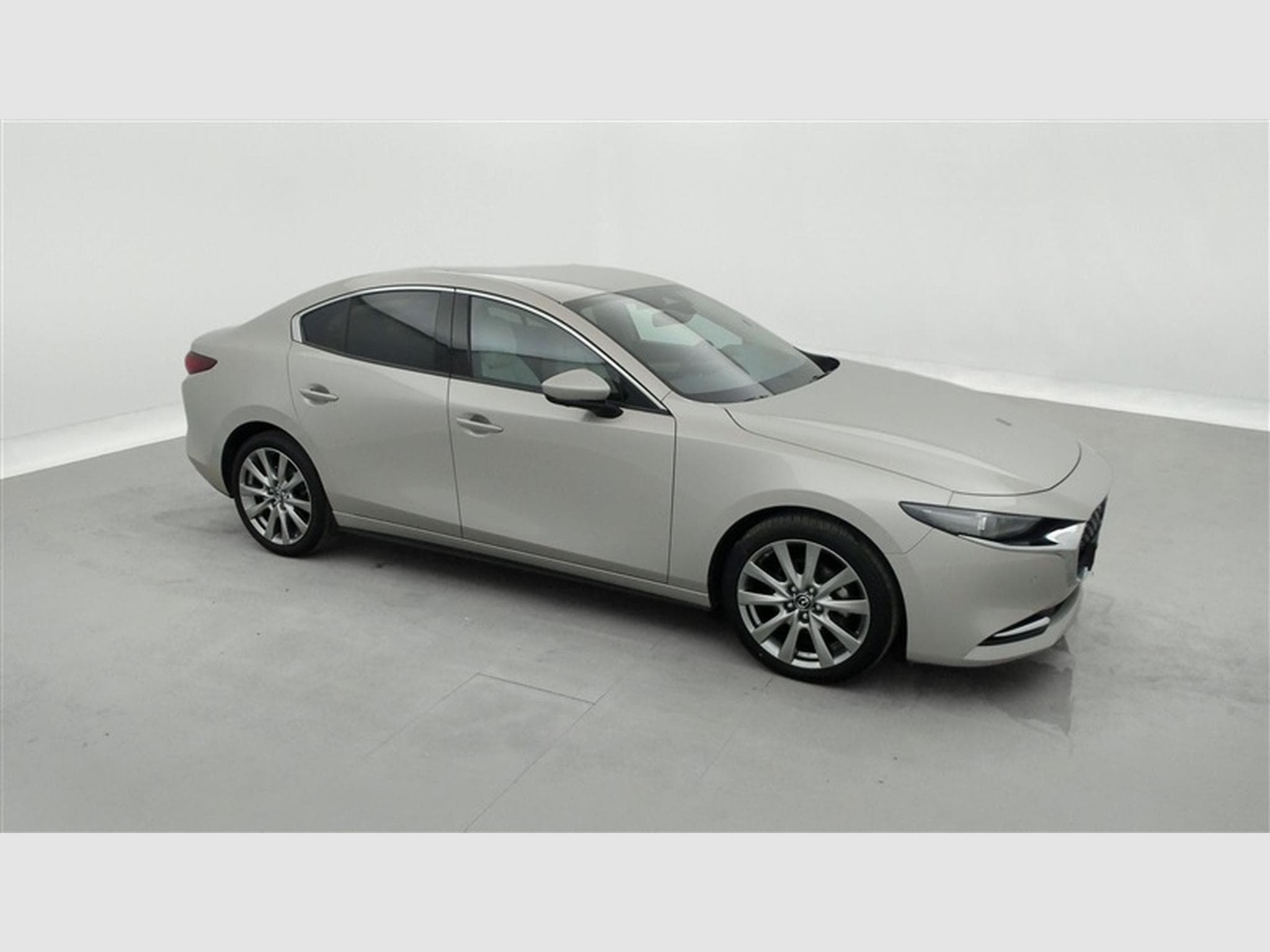 Mazda #3 Hatchback 2.0i e-Skyactiv-G Nagisa (2024) - Photo 24